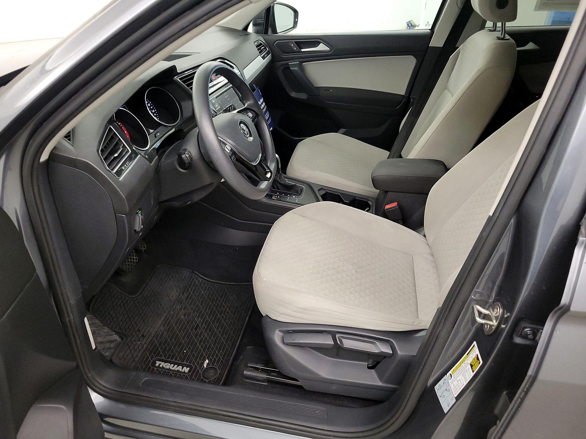 Thumbnail: 2019 Volkswagen Tiguan - 11