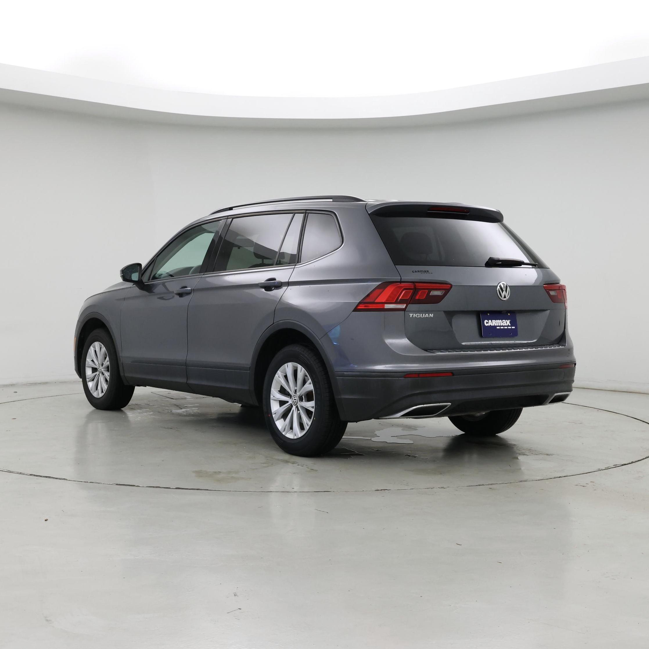 Thumbnail: 2019 Volkswagen Tiguan - 2
