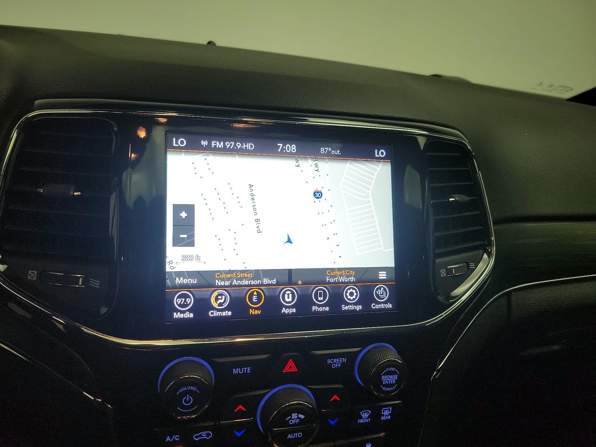 Thumbnail: 2021 Jeep Grand Cherokee - 14