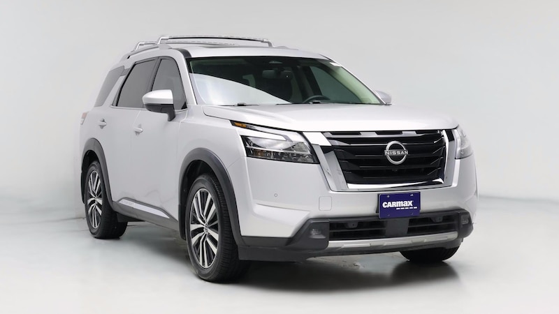 2022 Nissan Pathfinder Platinum Hero Image