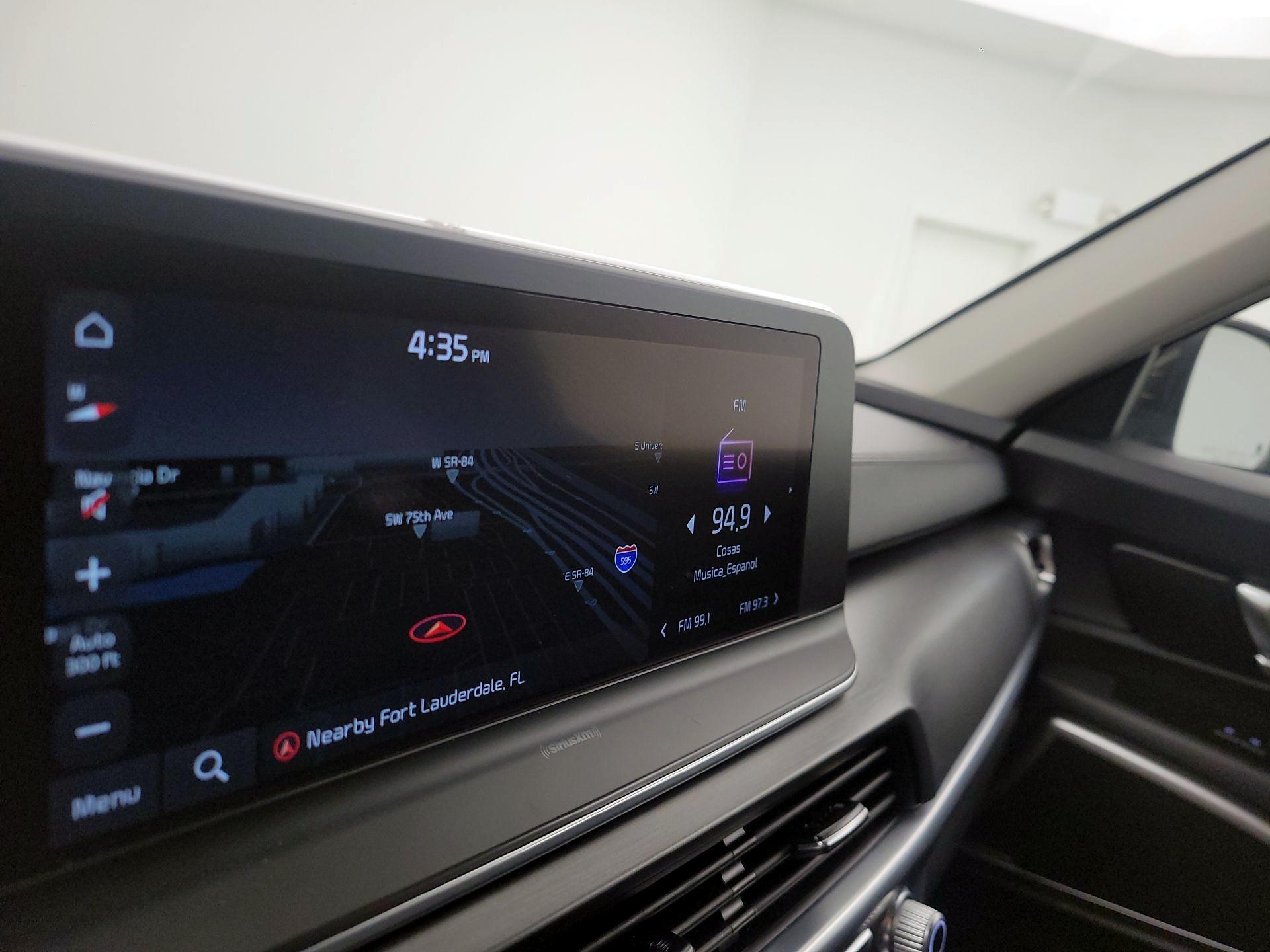 Thumbnail: 2022 Kia Telluride - 14