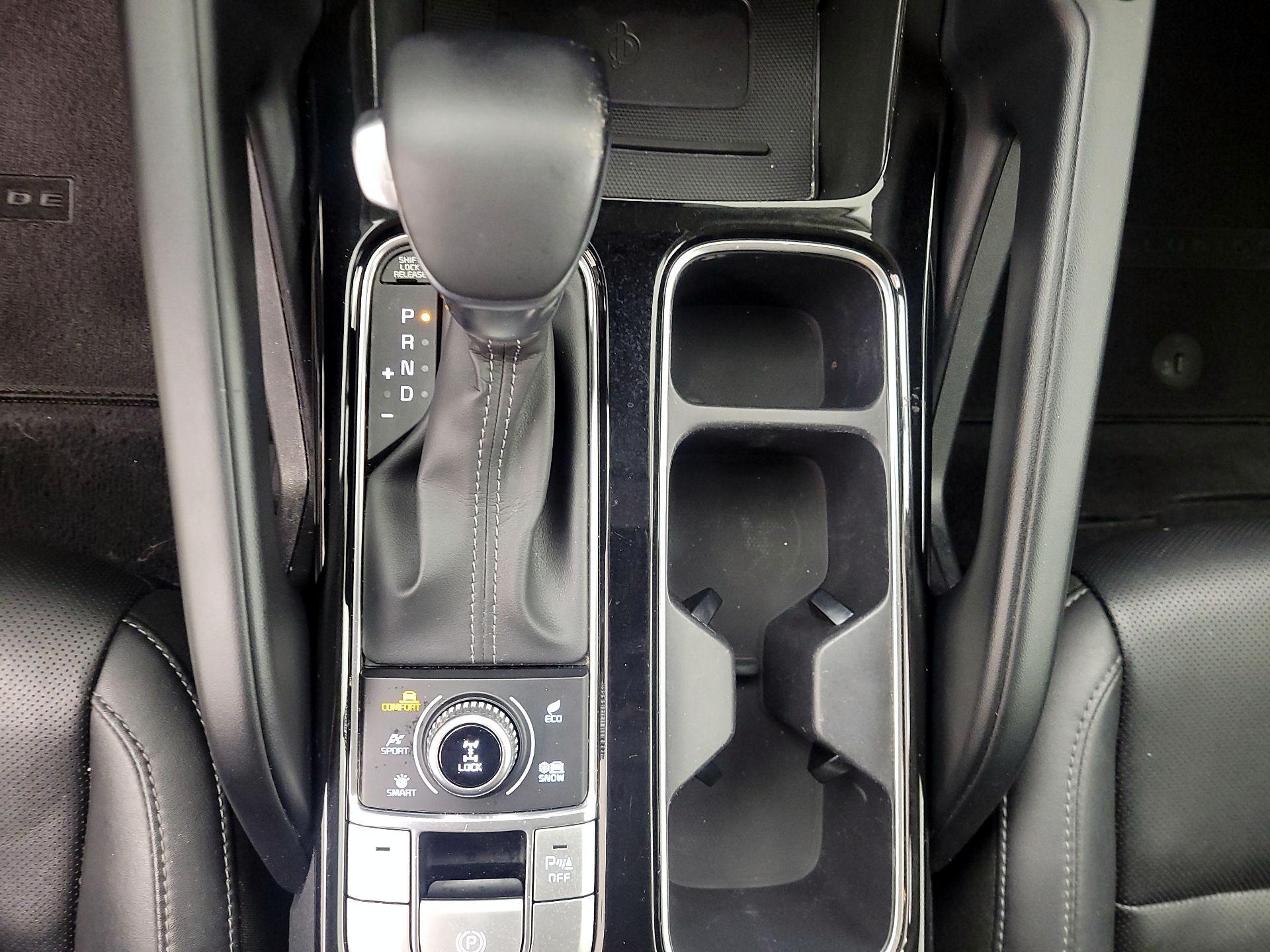 Thumbnail: 2022 Kia Telluride - 18