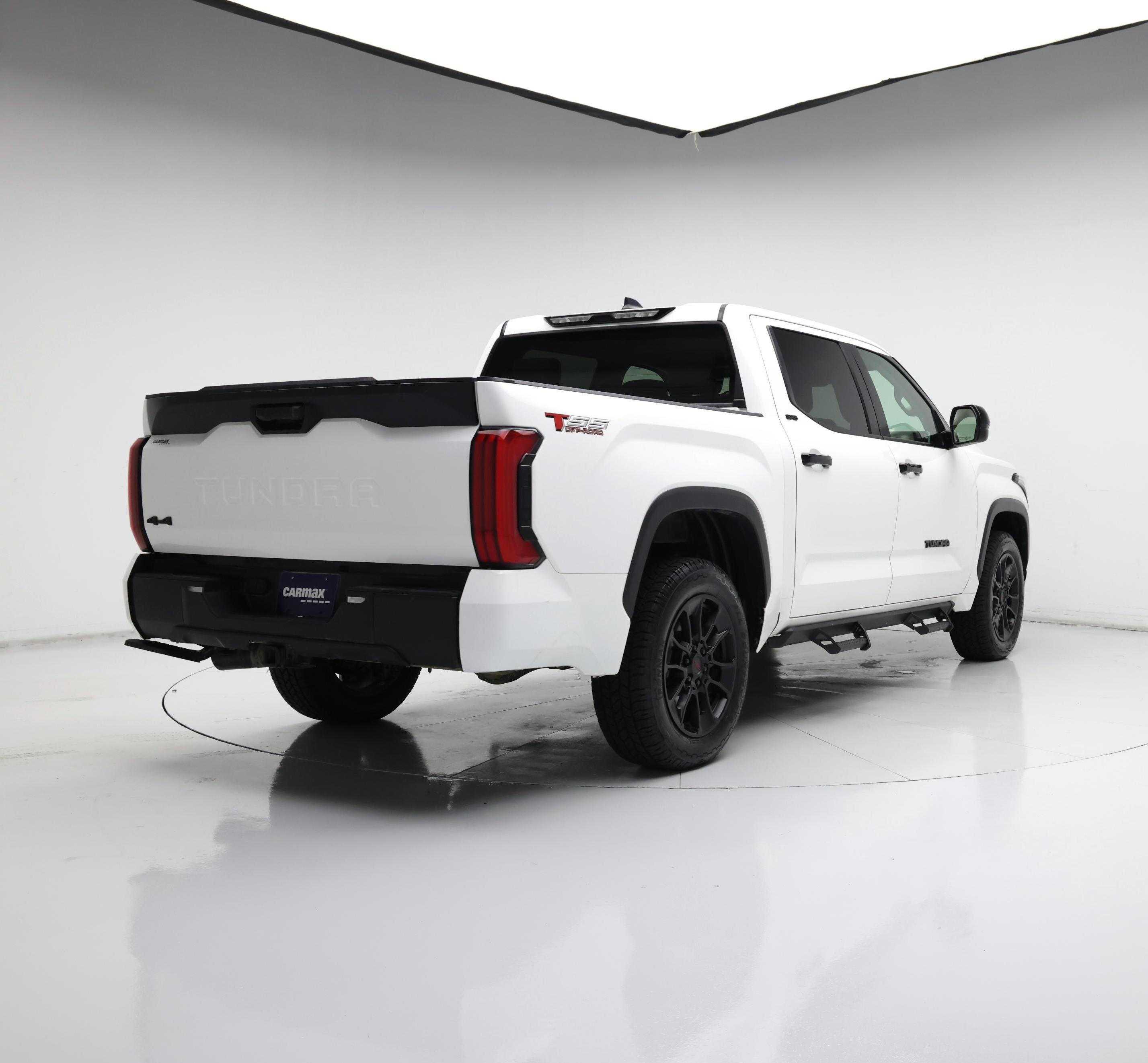 Thumbnail: 2024 Toyota Tundra - 8