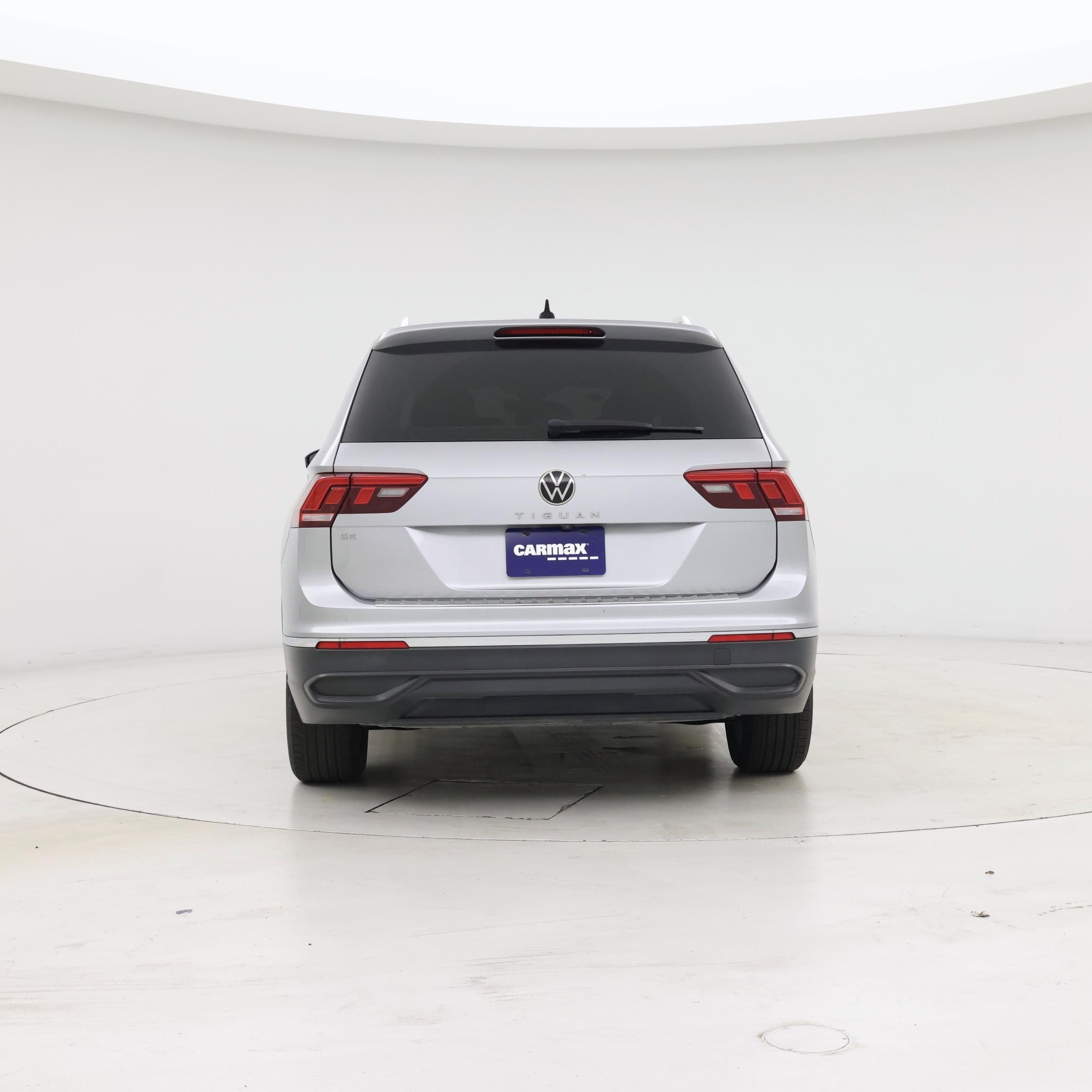 Thumbnail: 2022 Volkswagen Tiguan - 6