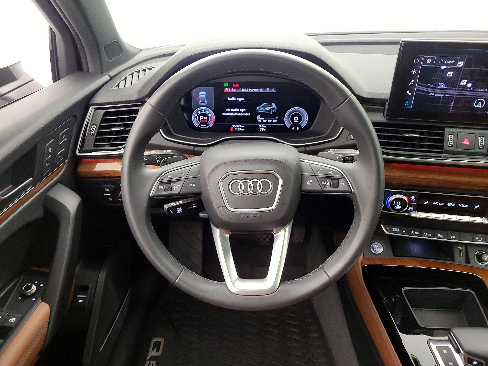 Thumbnail: 2023 Audi Q5 - 10