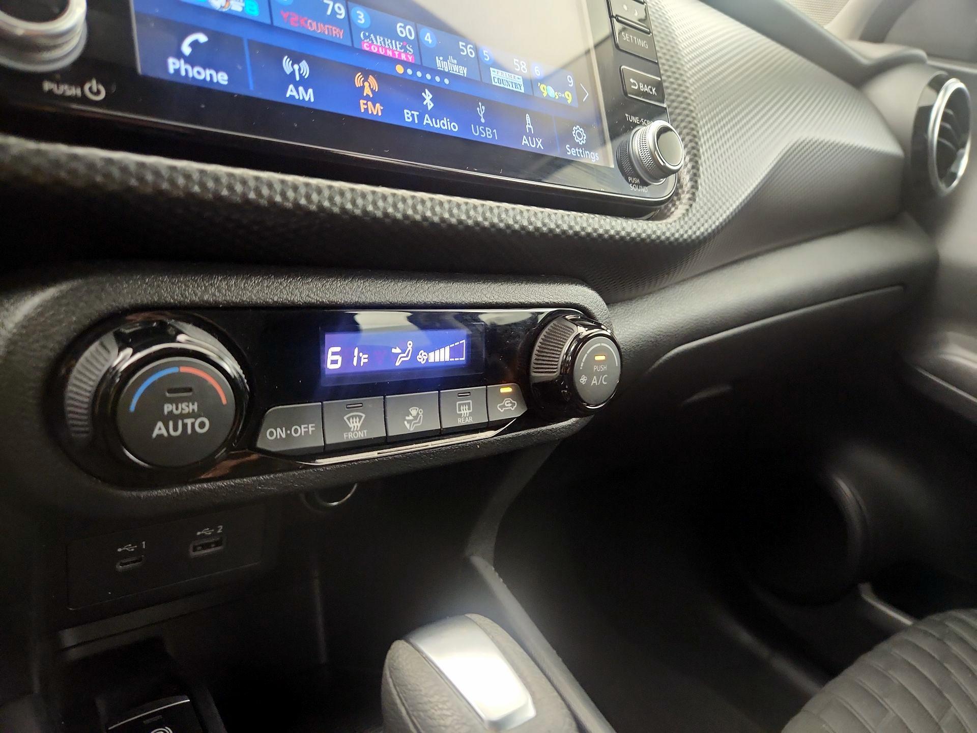 Thumbnail: 2021 Nissan Kicks - 14