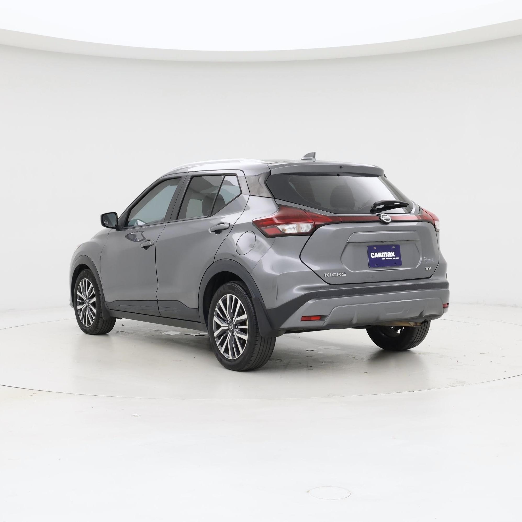 Thumbnail: 2021 Nissan Kicks - 2