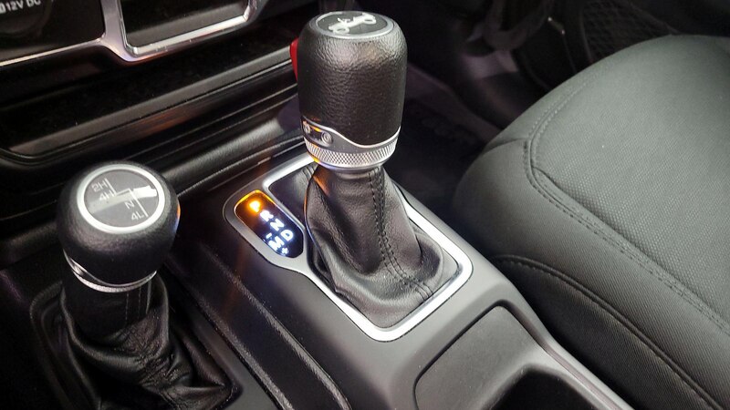 2019 Jeep Wrangler Sport 18