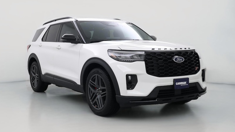 2025 Ford Explorer ST Hero Image