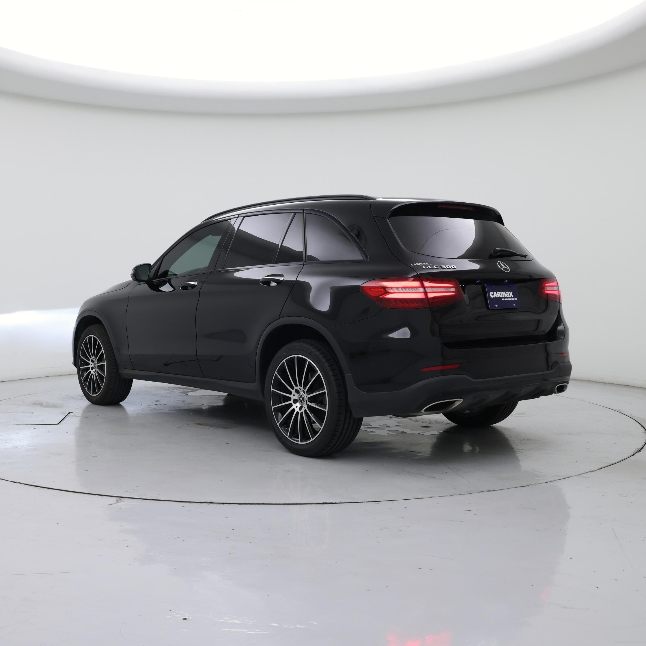 Thumbnail: 2019 Mercedes-Benz GLC - 2