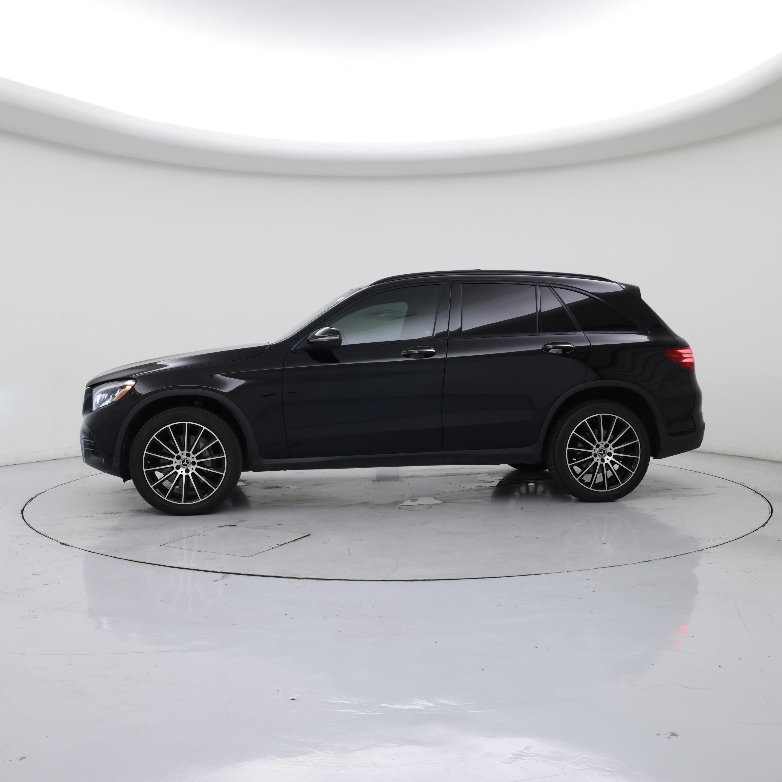 Thumbnail: 2019 Mercedes-Benz GLC - 3