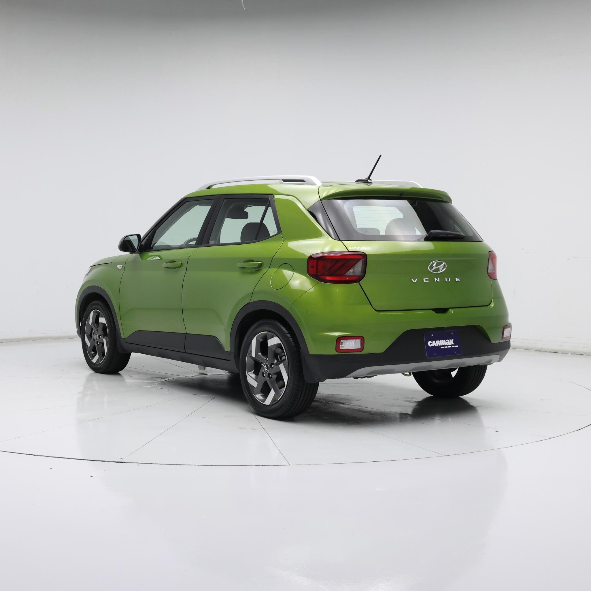 Thumbnail: 2023 Hyundai Venue - 2