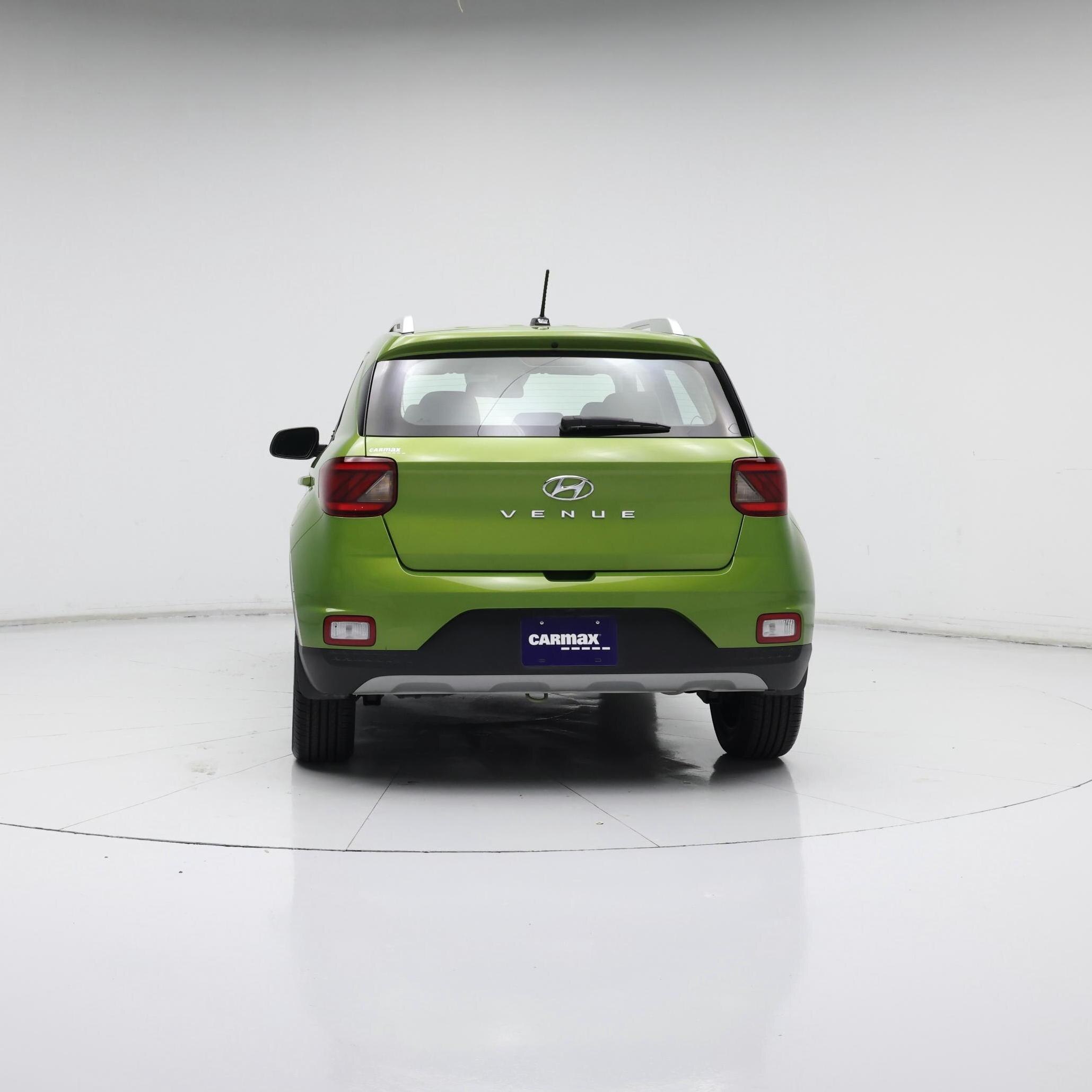 Thumbnail: 2023 Hyundai Venue - 6