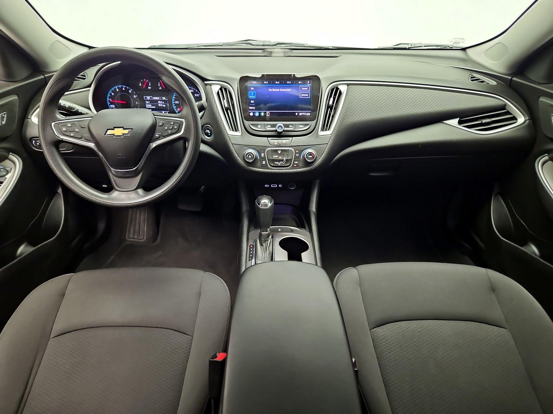 Thumbnail: 2020 Chevrolet Malibu - 9