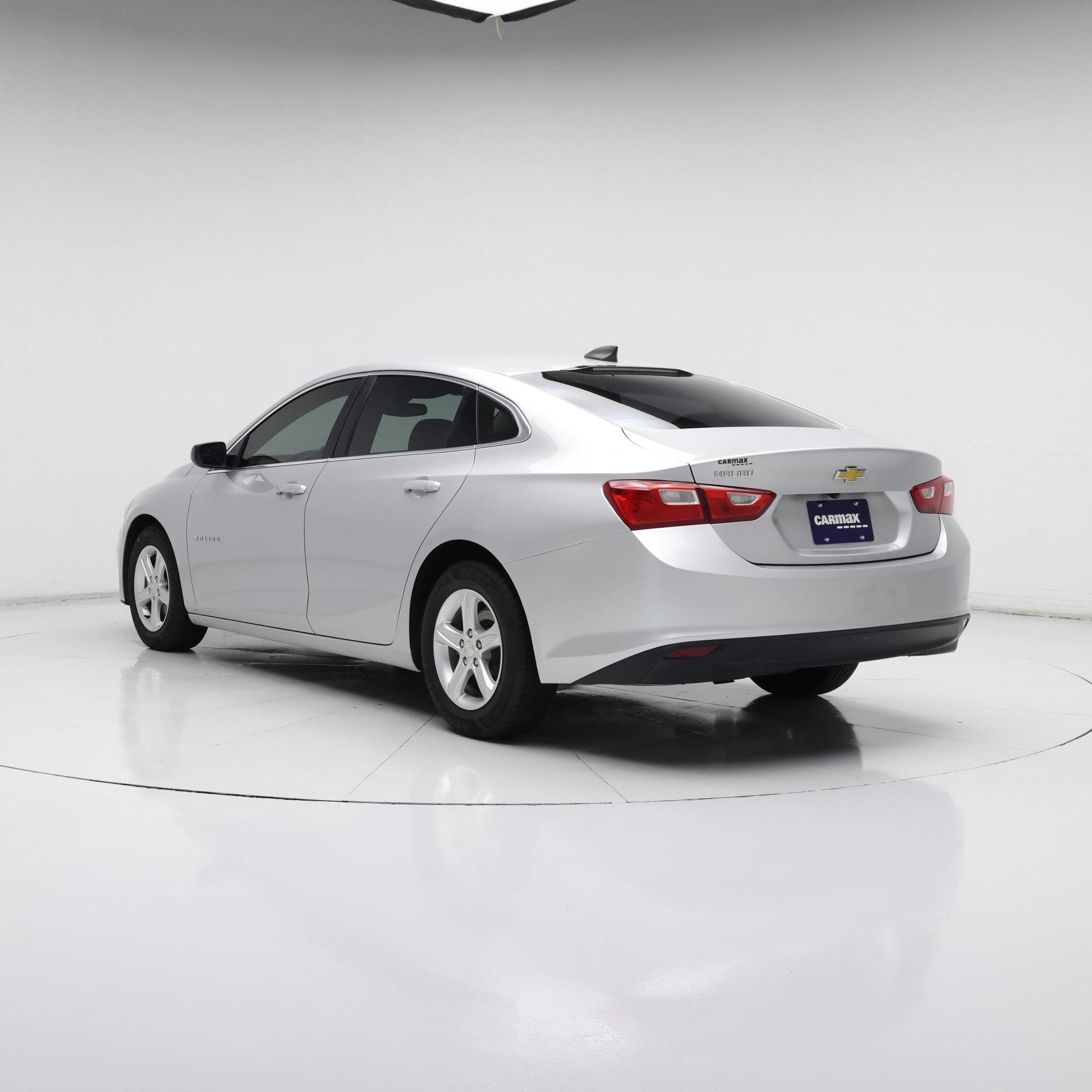 Thumbnail: 2020 Chevrolet Malibu - 2