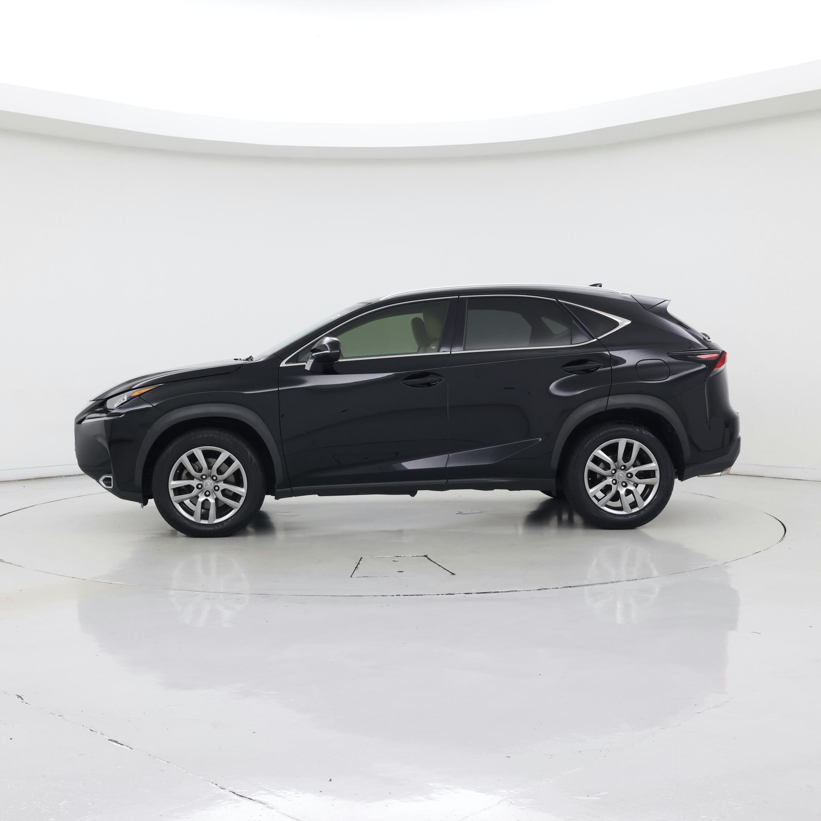 Thumbnail: 2015 Lexus NX - 3