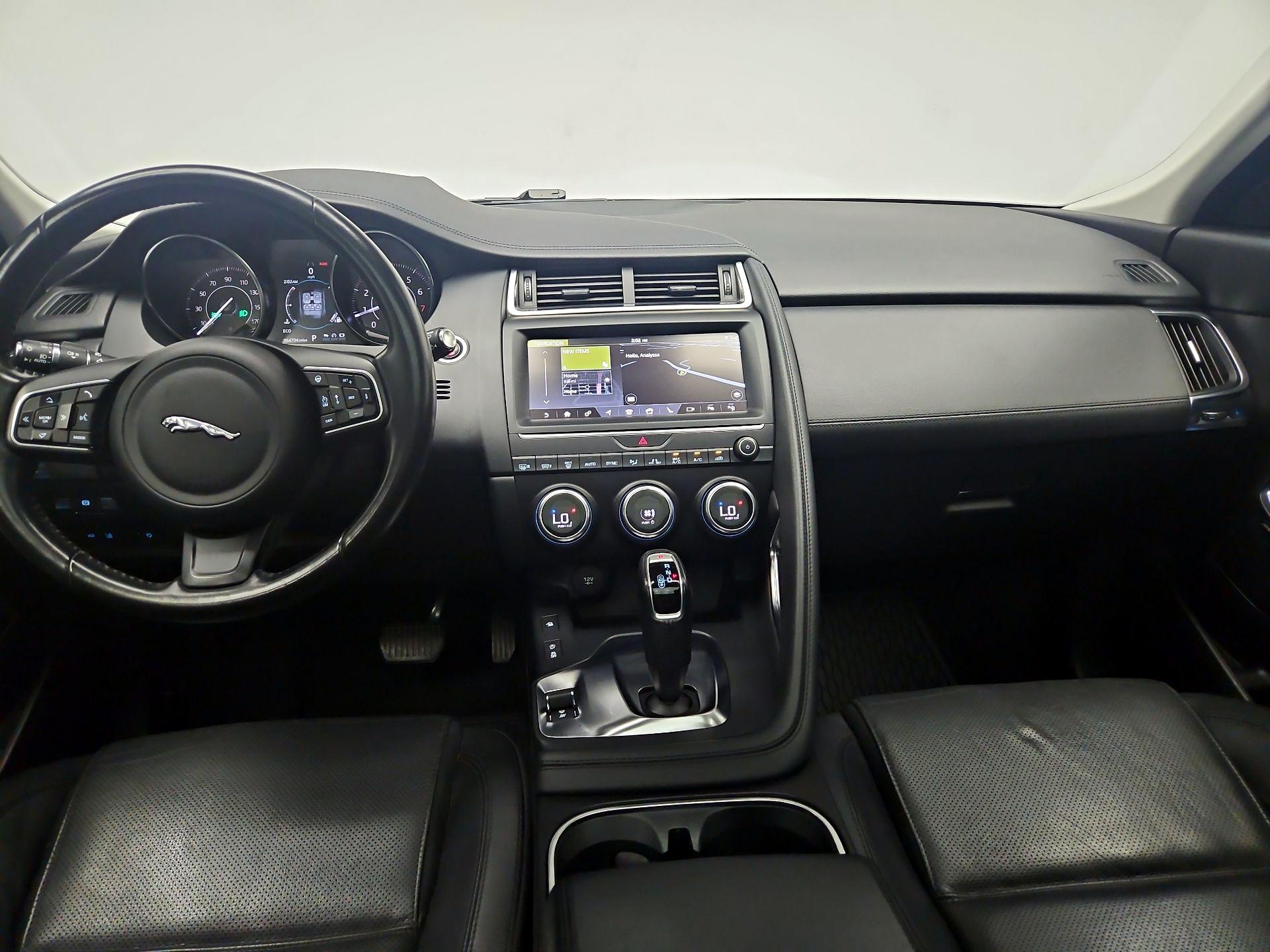 Thumbnail: 2018 Jaguar E-Pace - 9