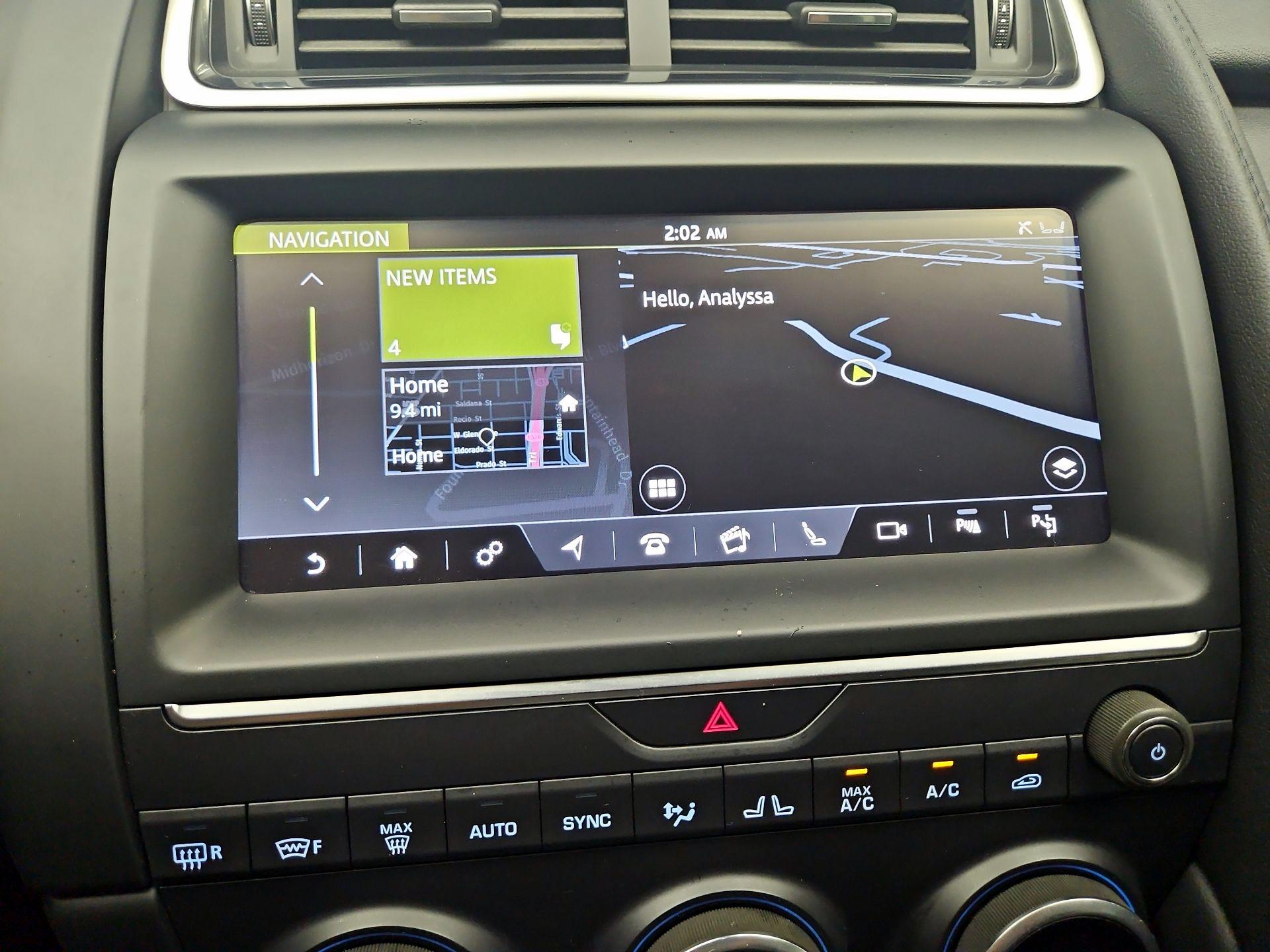 Thumbnail: 2018 Jaguar E-Pace - 14