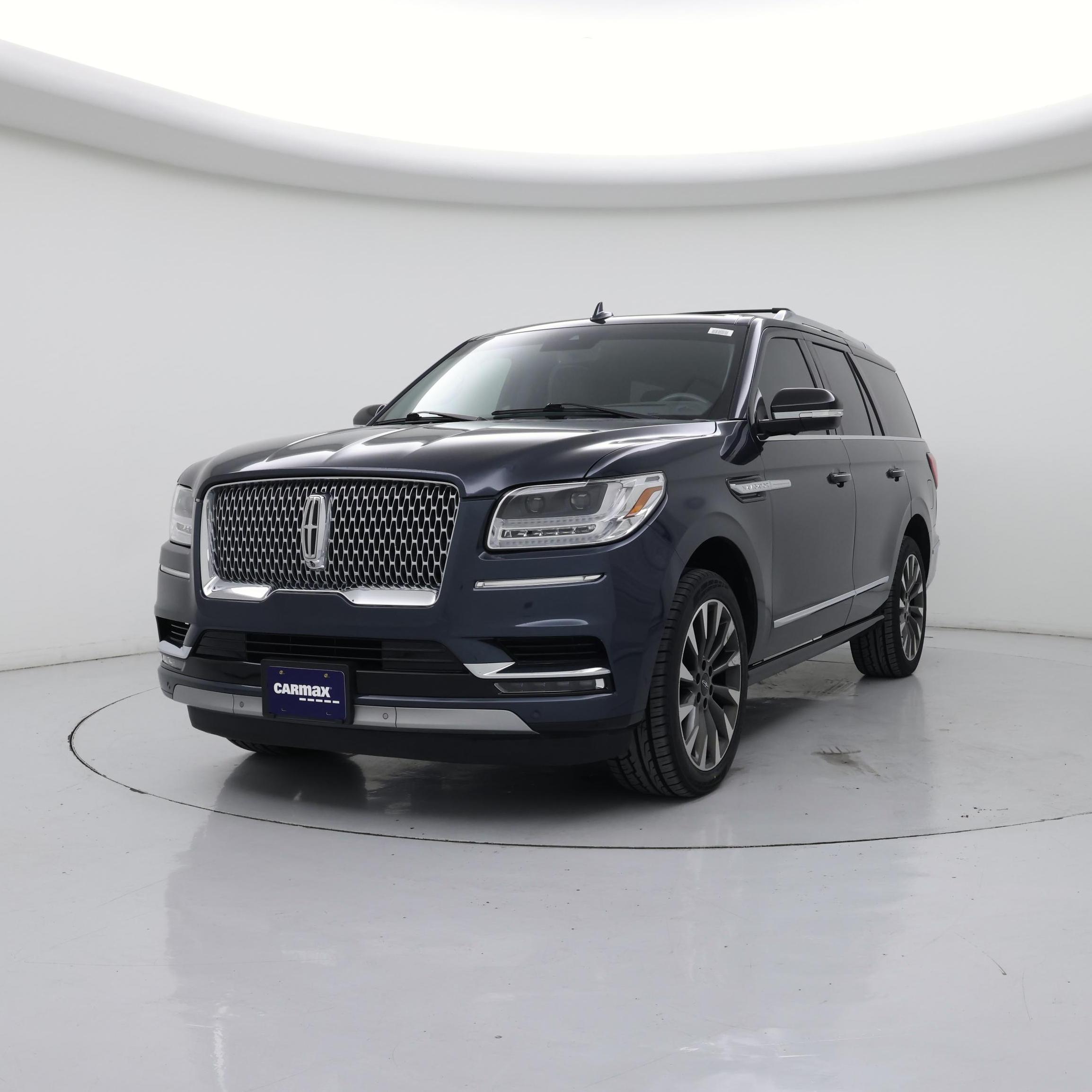 Thumbnail: 2021 Lincoln Navigator - 4