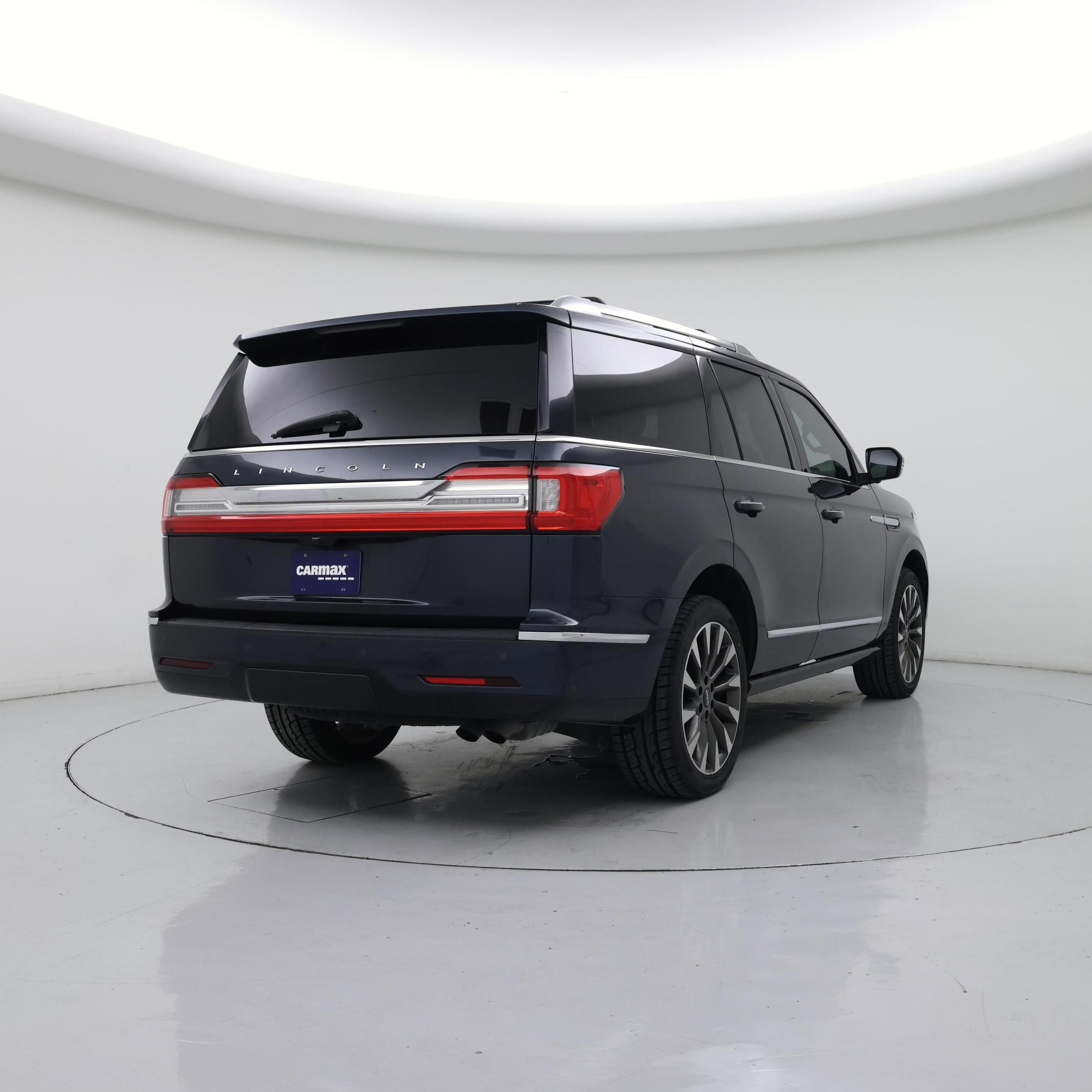 Thumbnail: 2021 Lincoln Navigator - 8