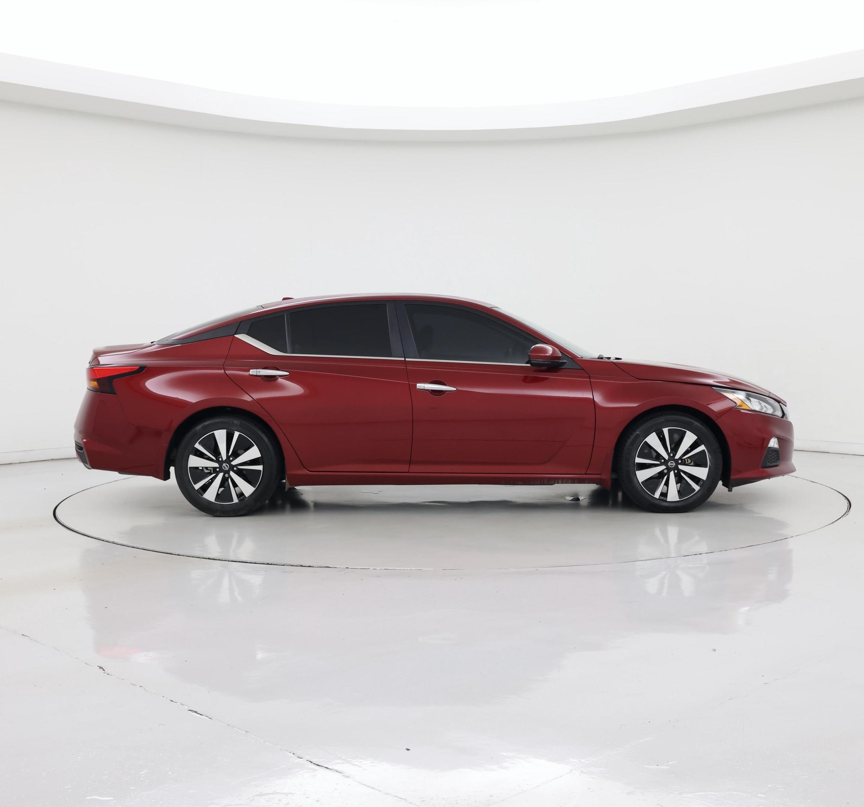 Thumbnail: 2022 Nissan Altima - 7