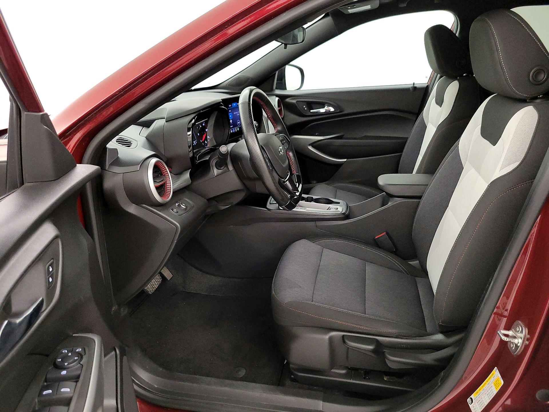 Thumbnail: 2024 Chevrolet Trax - 11