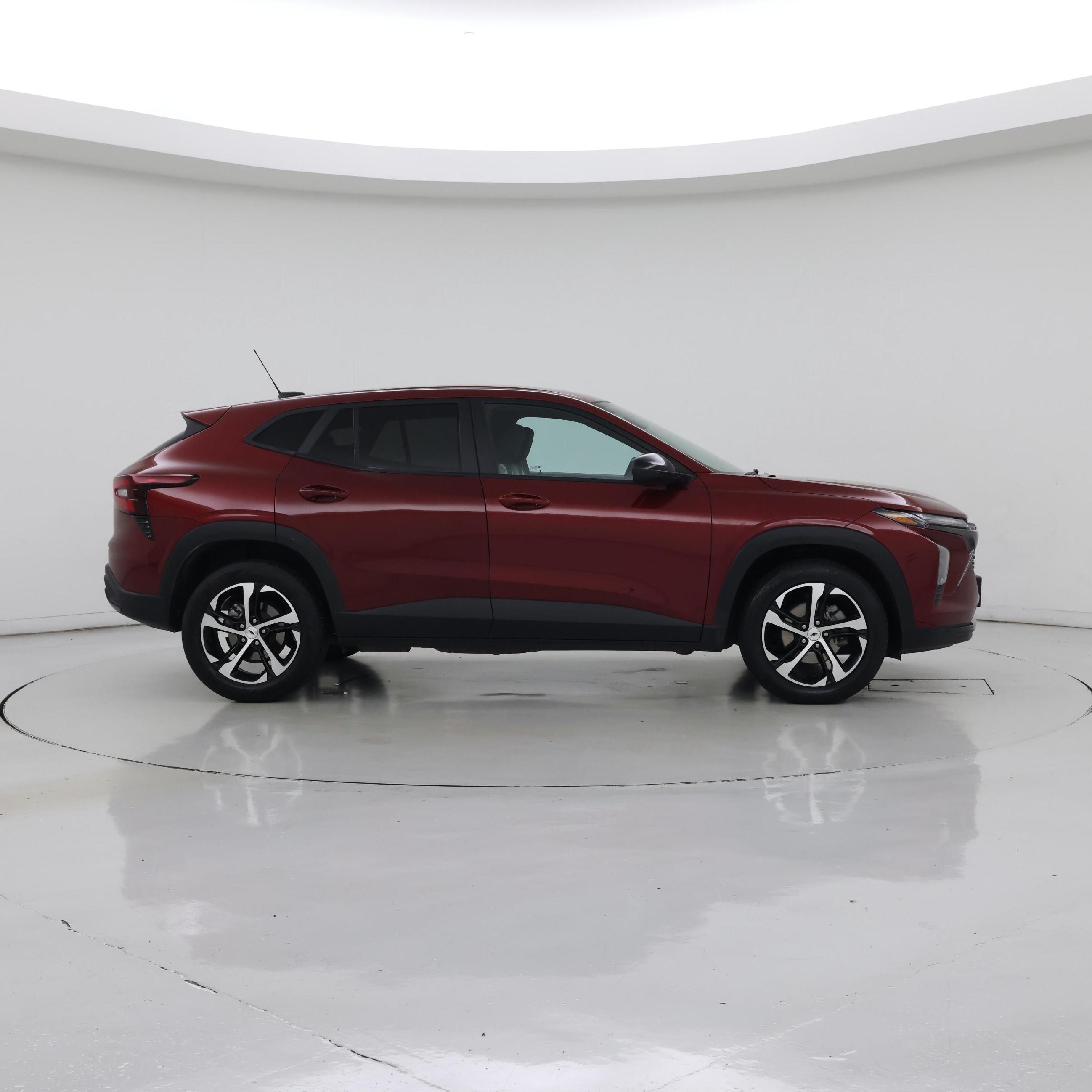Thumbnail: 2024 Chevrolet Trax - 7
