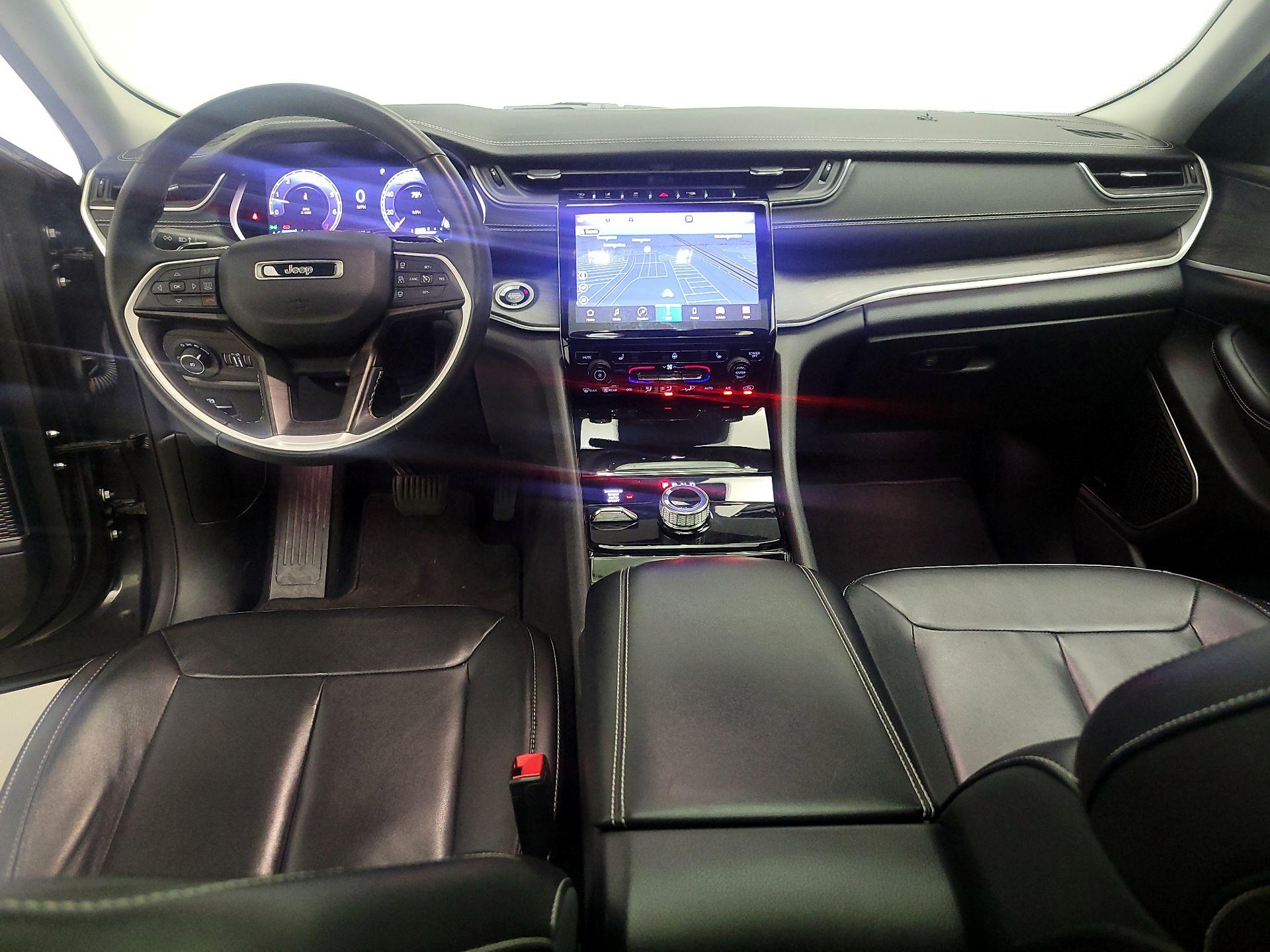 Thumbnail: 2022 Jeep Grand Cherokee - 9