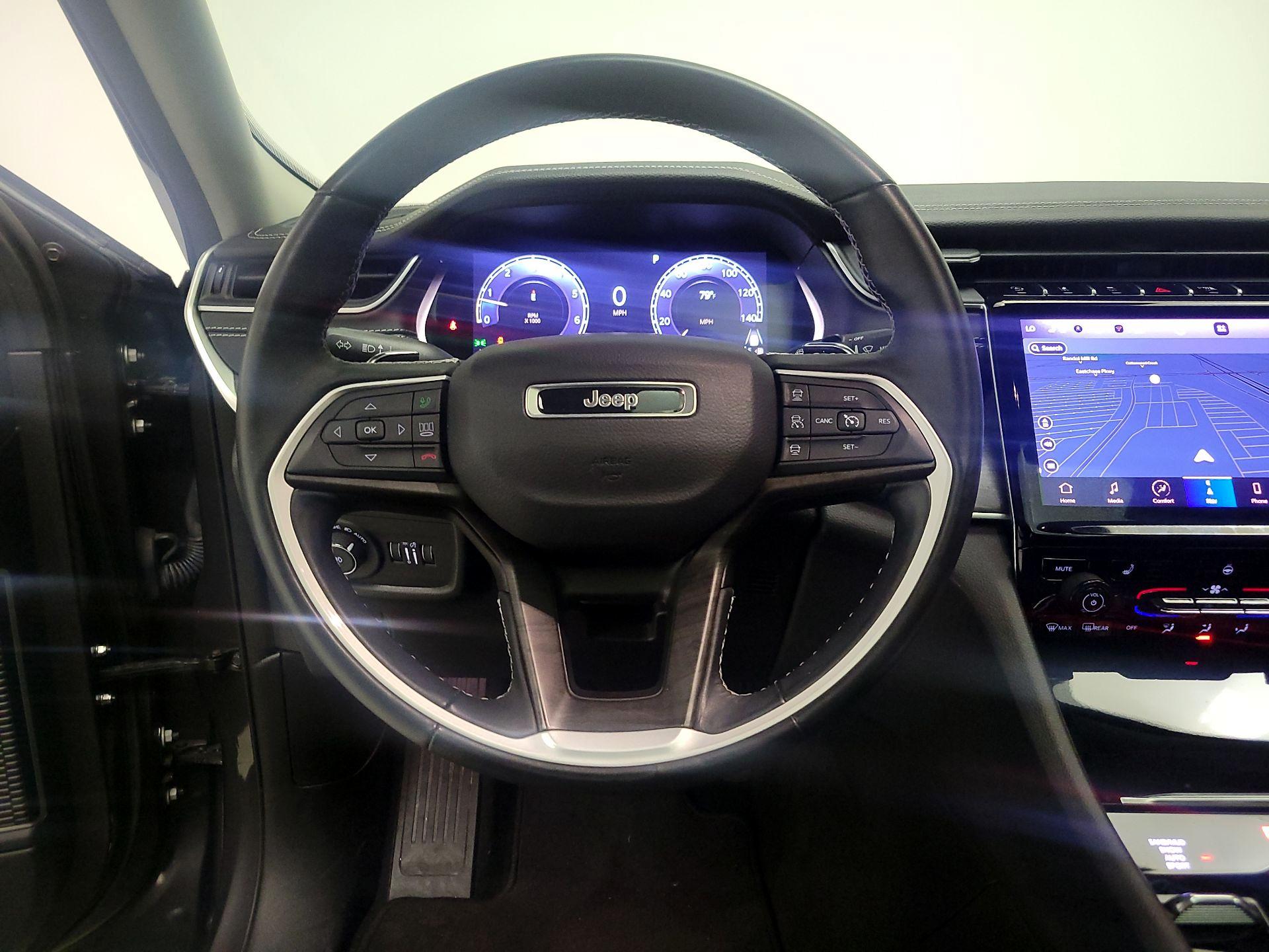 Thumbnail: 2022 Jeep Grand Cherokee - 10