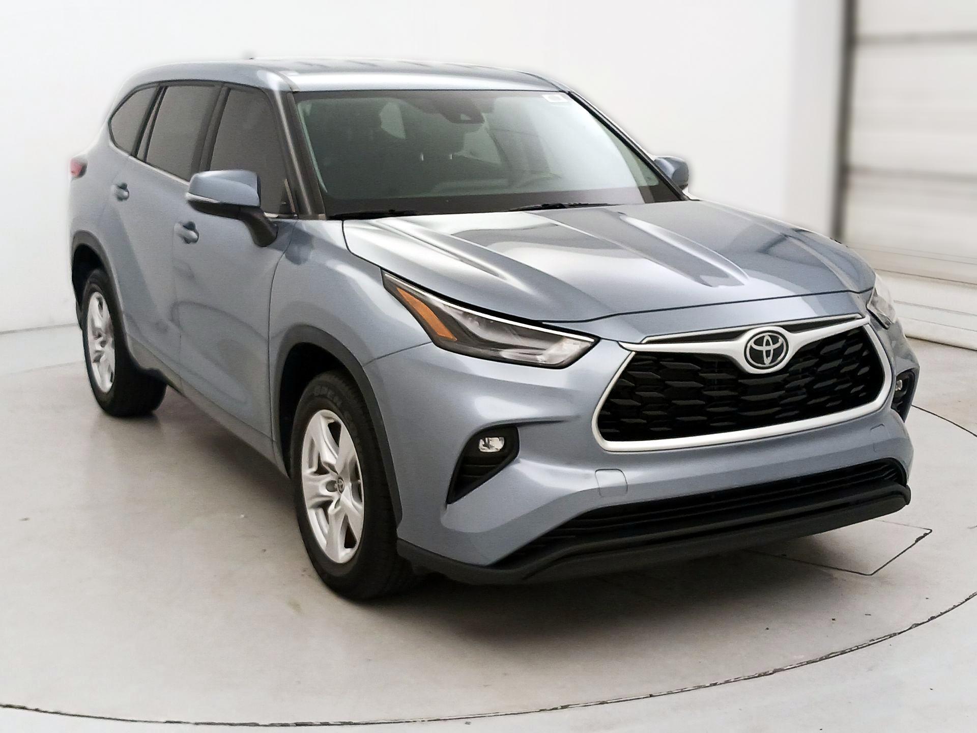 Thumbnail: 2023 Toyota Highlander - 1