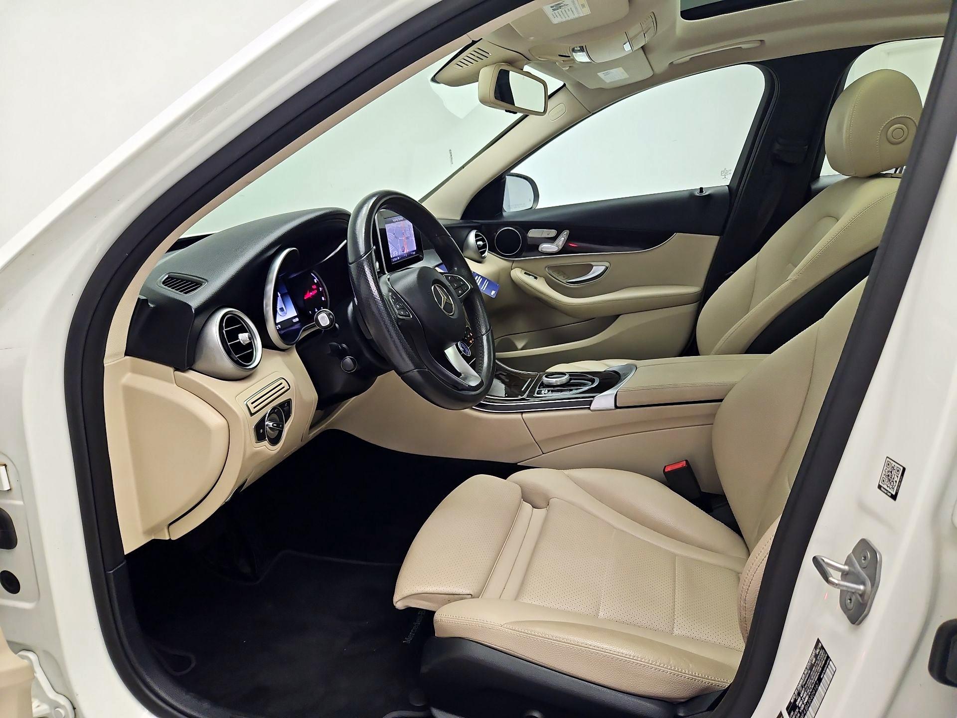 Thumbnail: 2018 Mercedes-Benz C-Class - 11