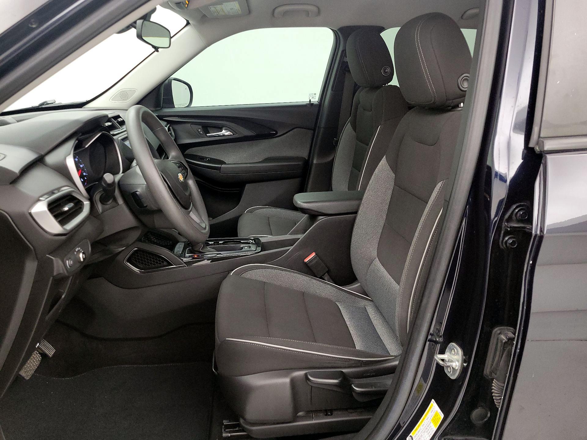 Thumbnail: 2021 Chevrolet TrailBlazer - 11