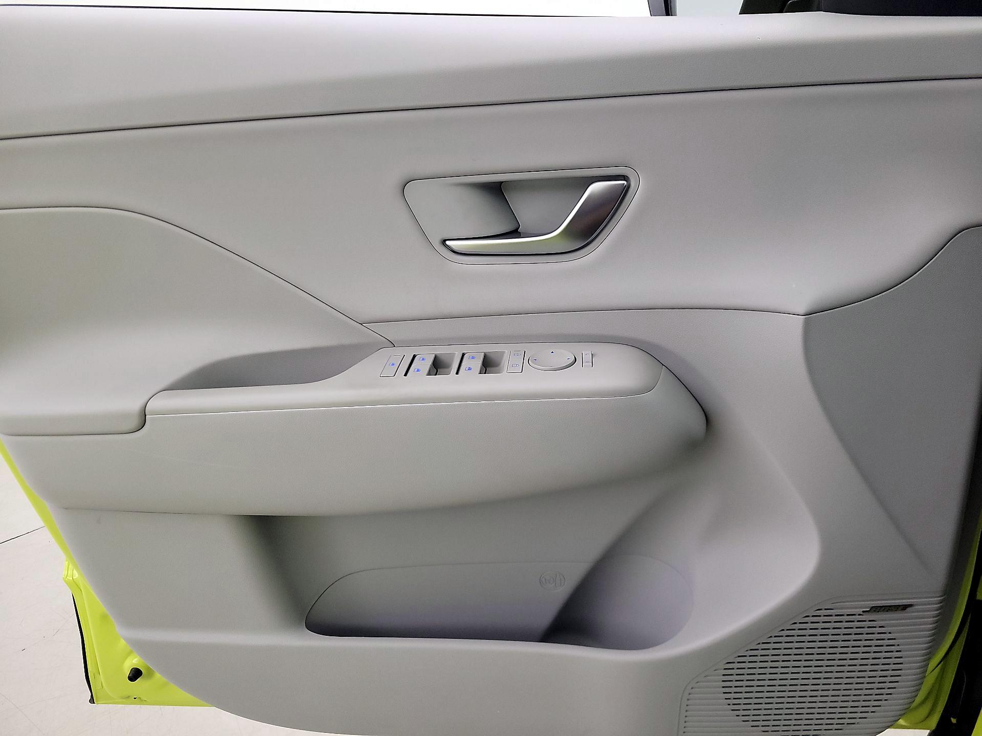 Thumbnail: 2025 Hyundai Kona - 12