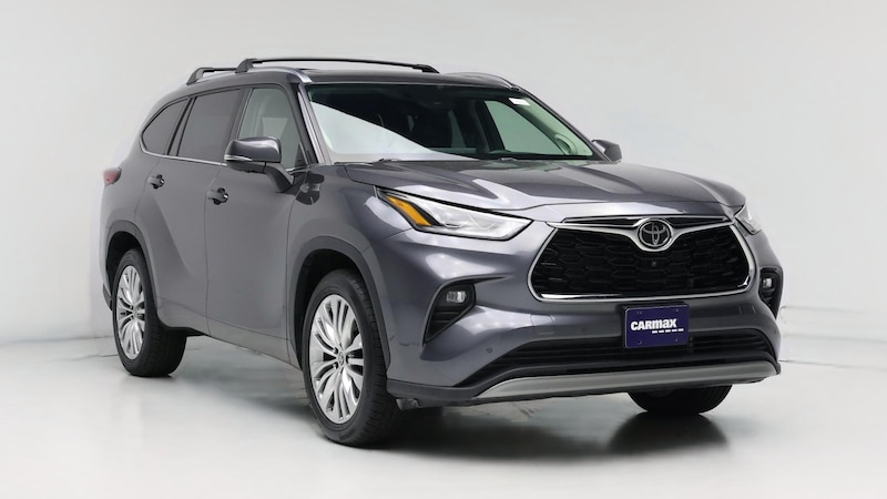 2023 Toyota Highlander Platinum Hero Image