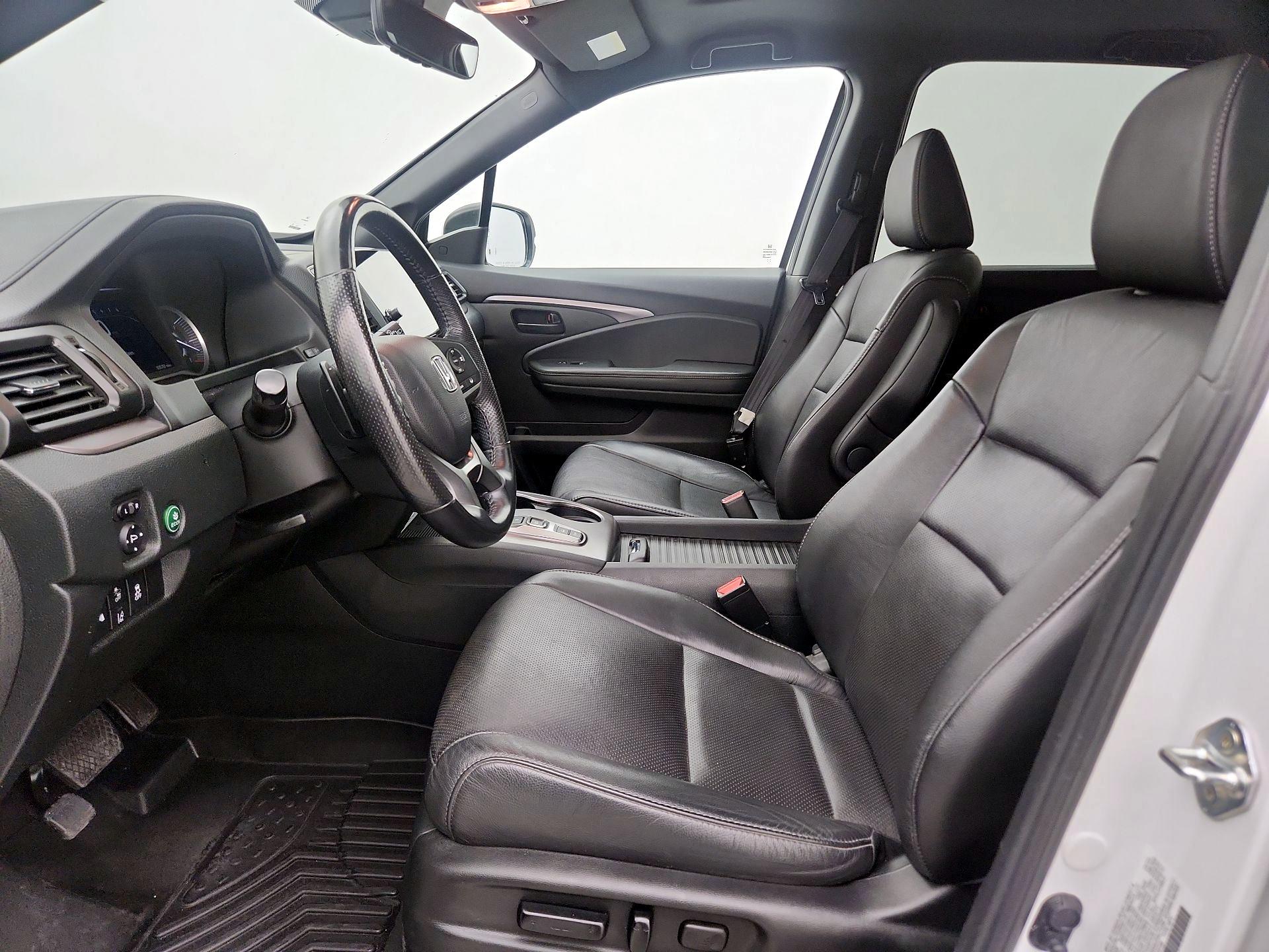 Thumbnail: 2023 Honda Passport - 11