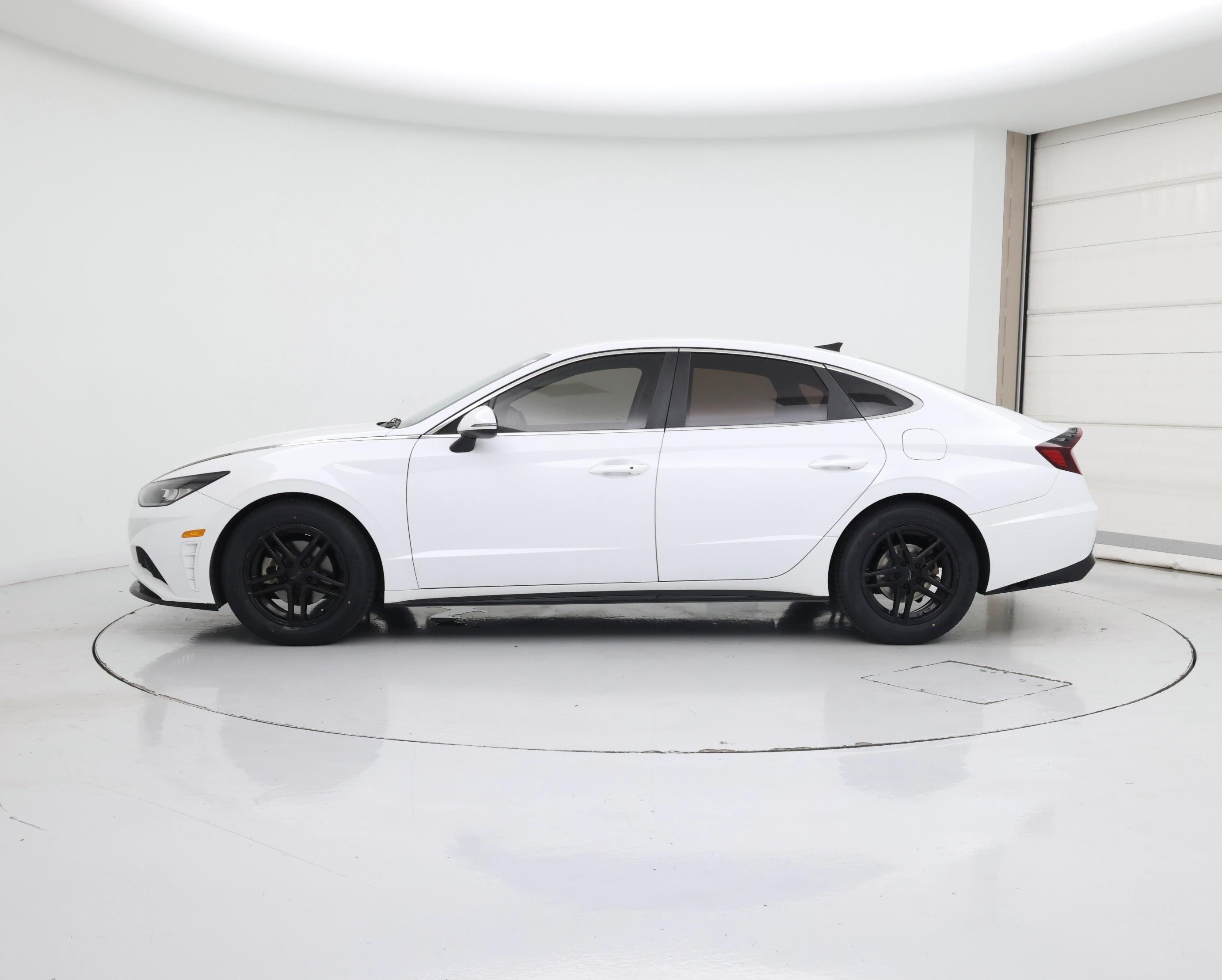 Thumbnail: 2020 Hyundai Sonata - 3