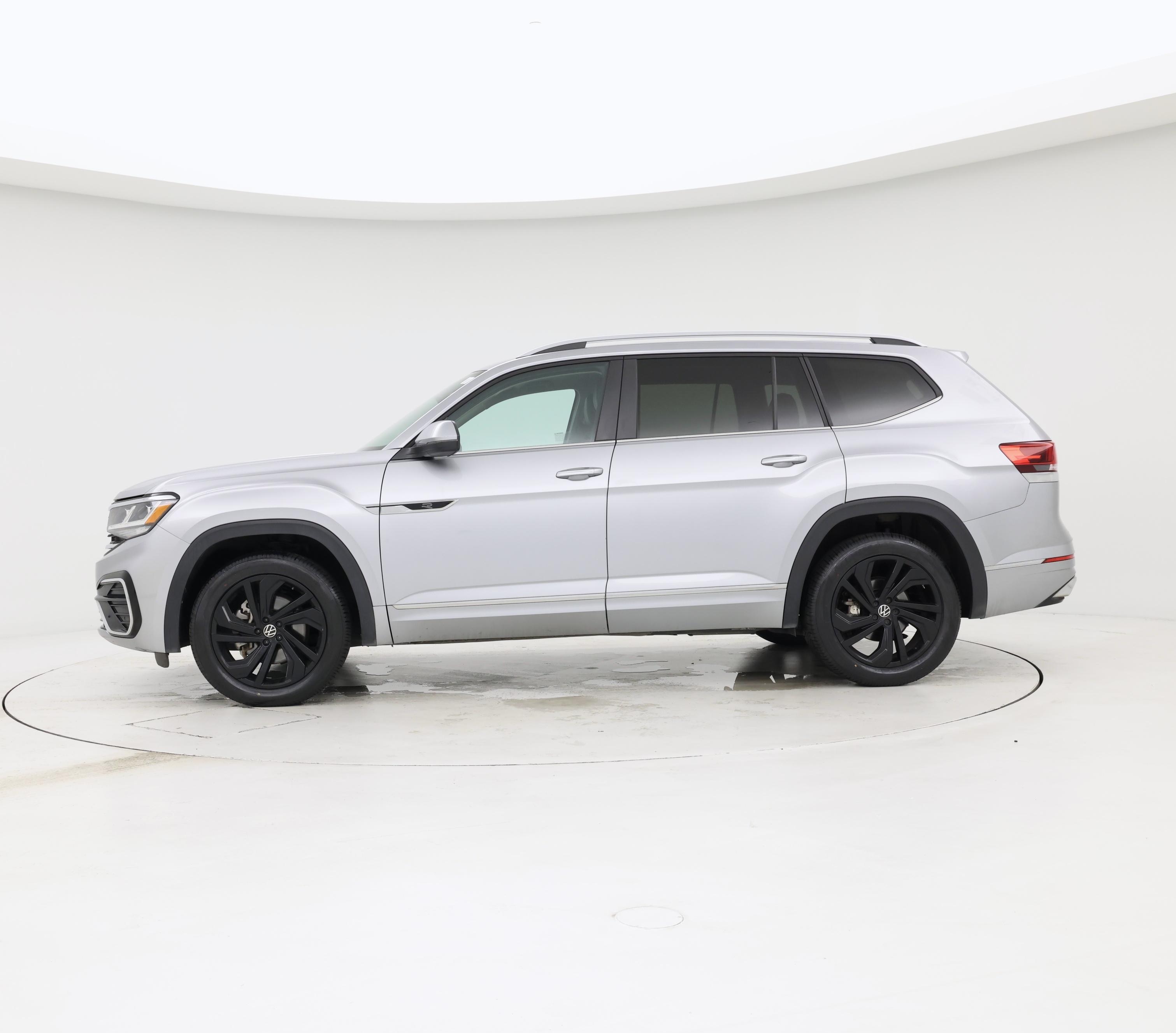 Thumbnail: 2022 Volkswagen Atlas - 3