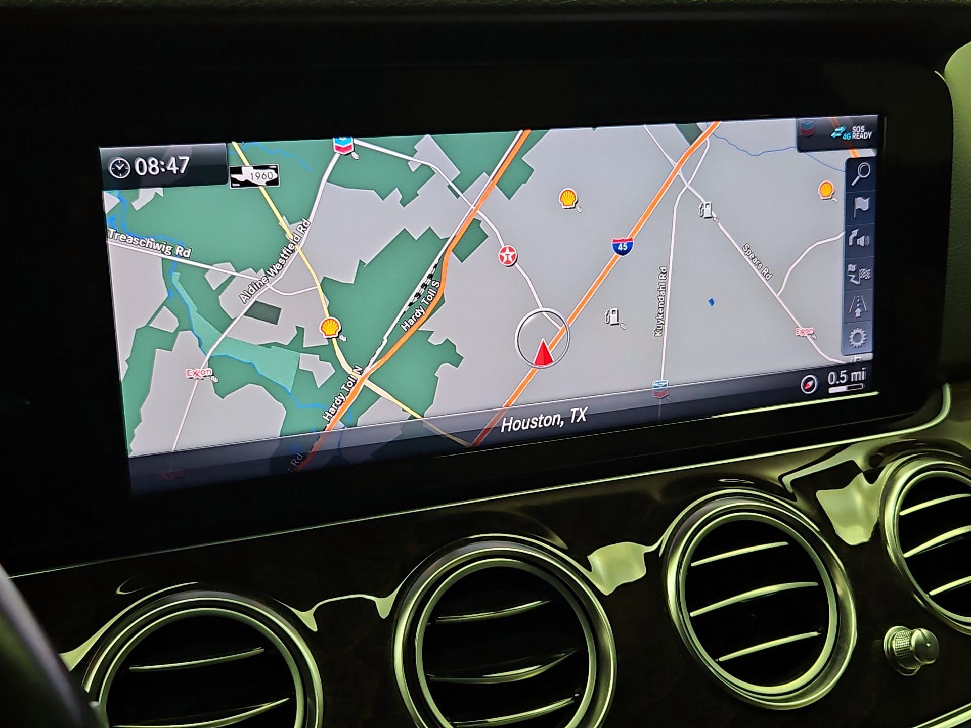 Thumbnail: 2019 Mercedes-Benz E-Class - 14
