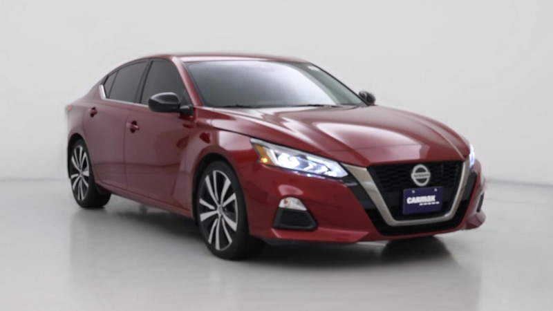 2021 Nissan Altima SR Hero Image