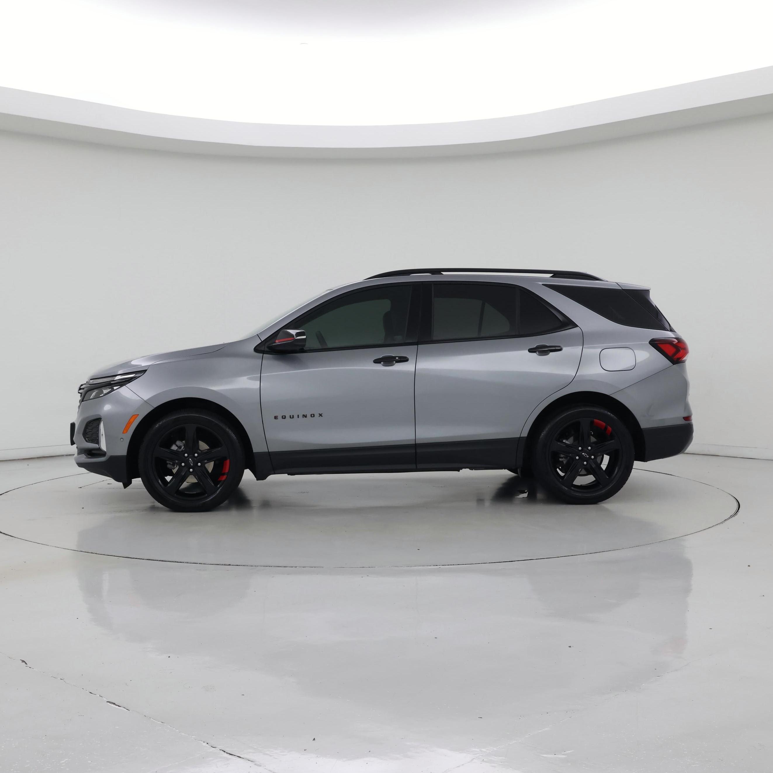 Thumbnail: 2024 Chevrolet Equinox - 3