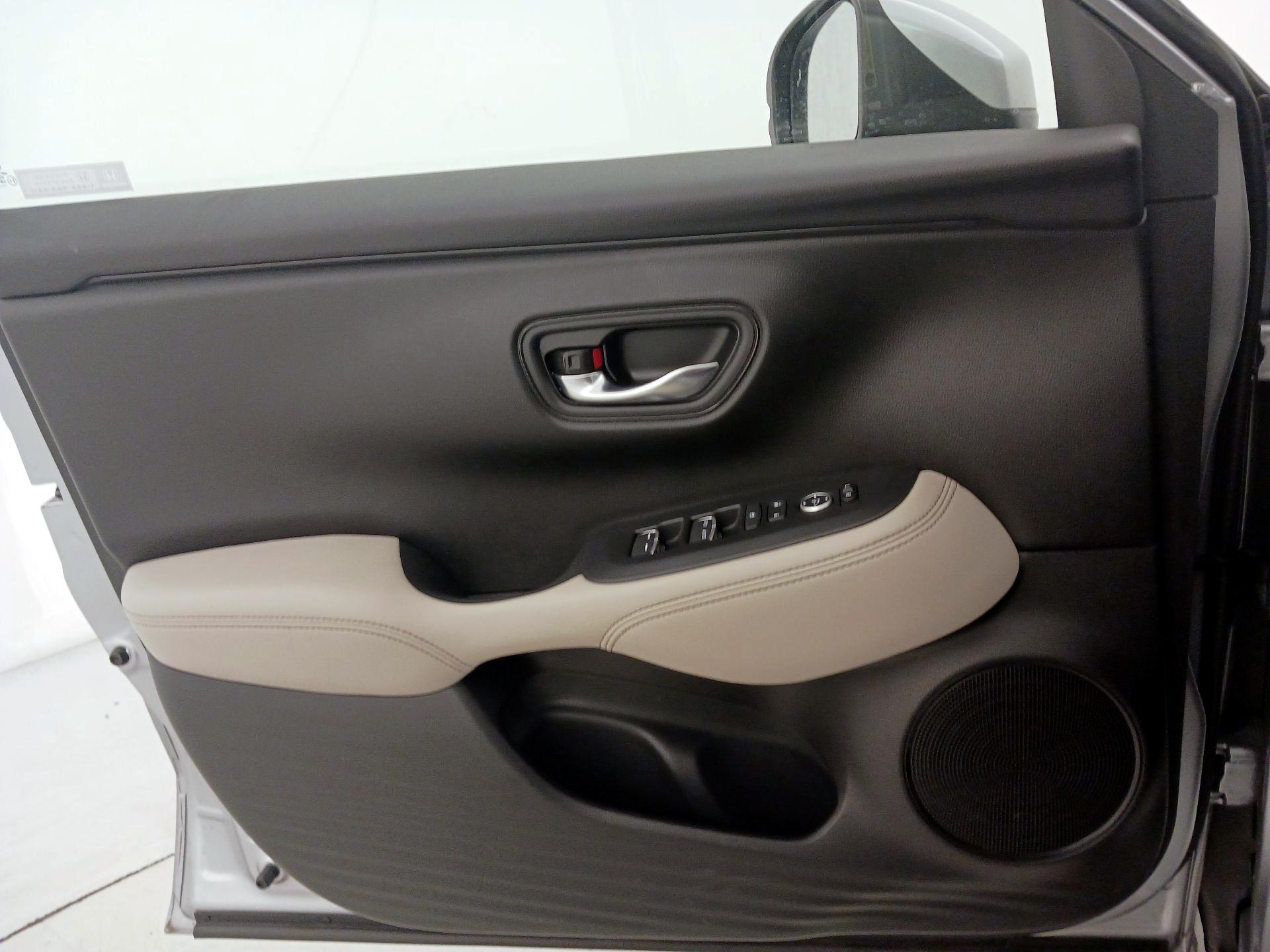 Thumbnail: 2023 Honda HR-V - 10