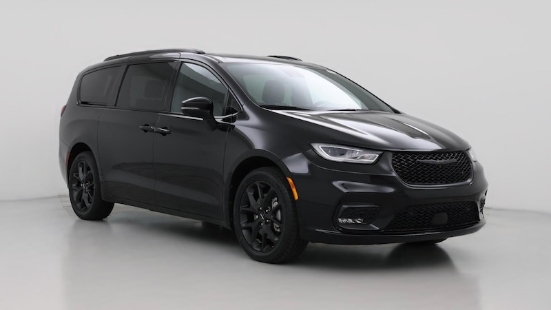2023 Chrysler Pacifica Limited Hero Image