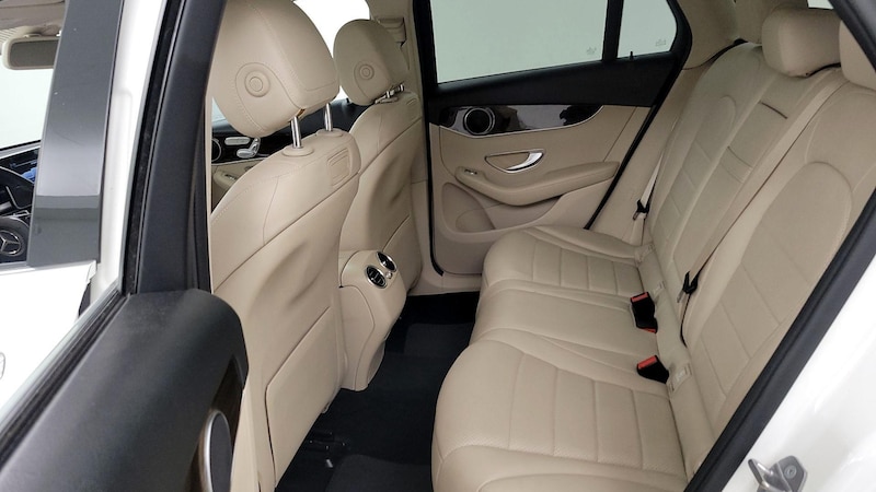 2019 Mercedes-Benz GLC 300 19
