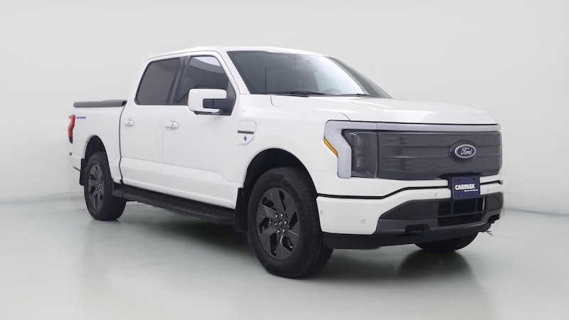 2023 Ford F-150 Lightning Lariat Hero Image