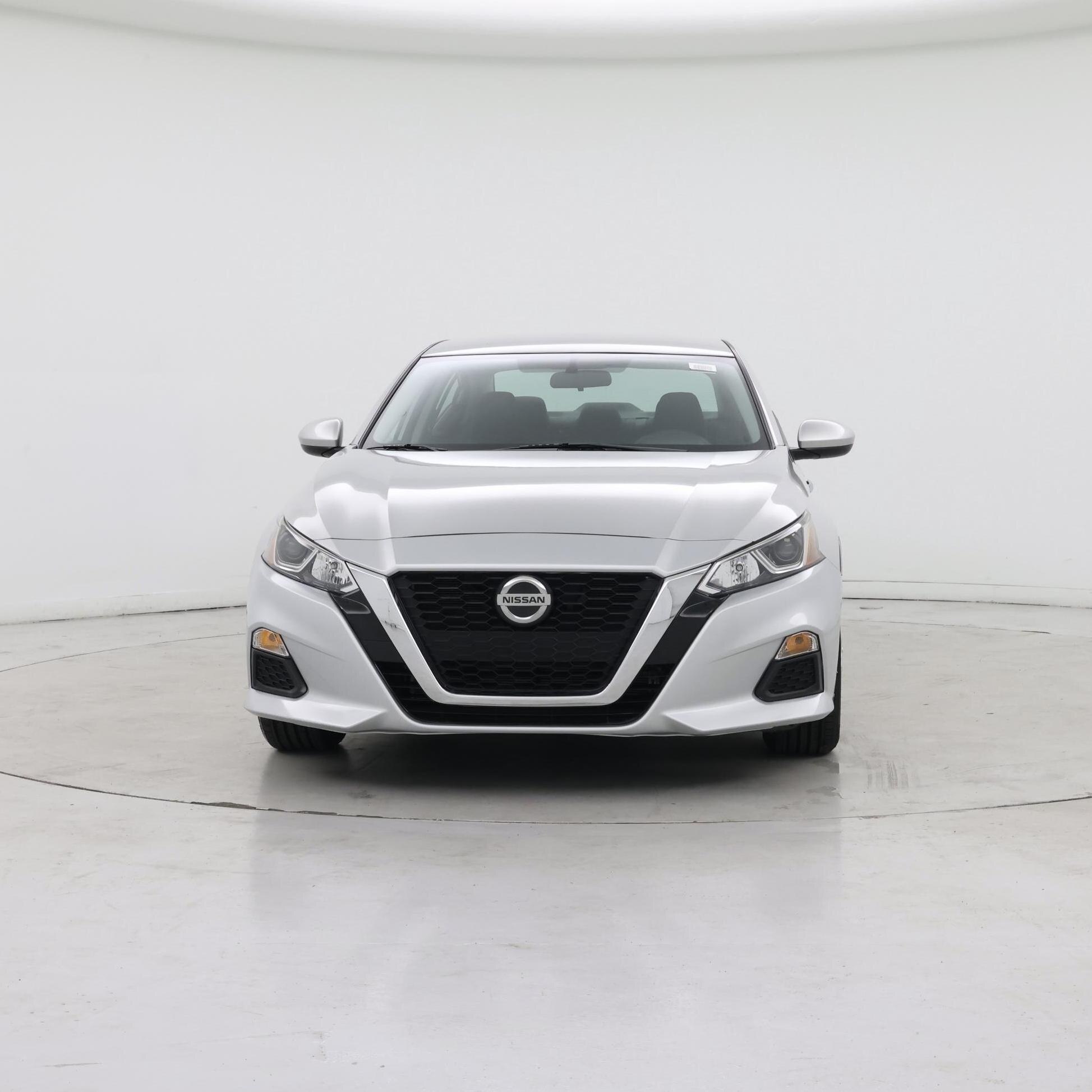 Thumbnail: 2020 Nissan Altima - 5