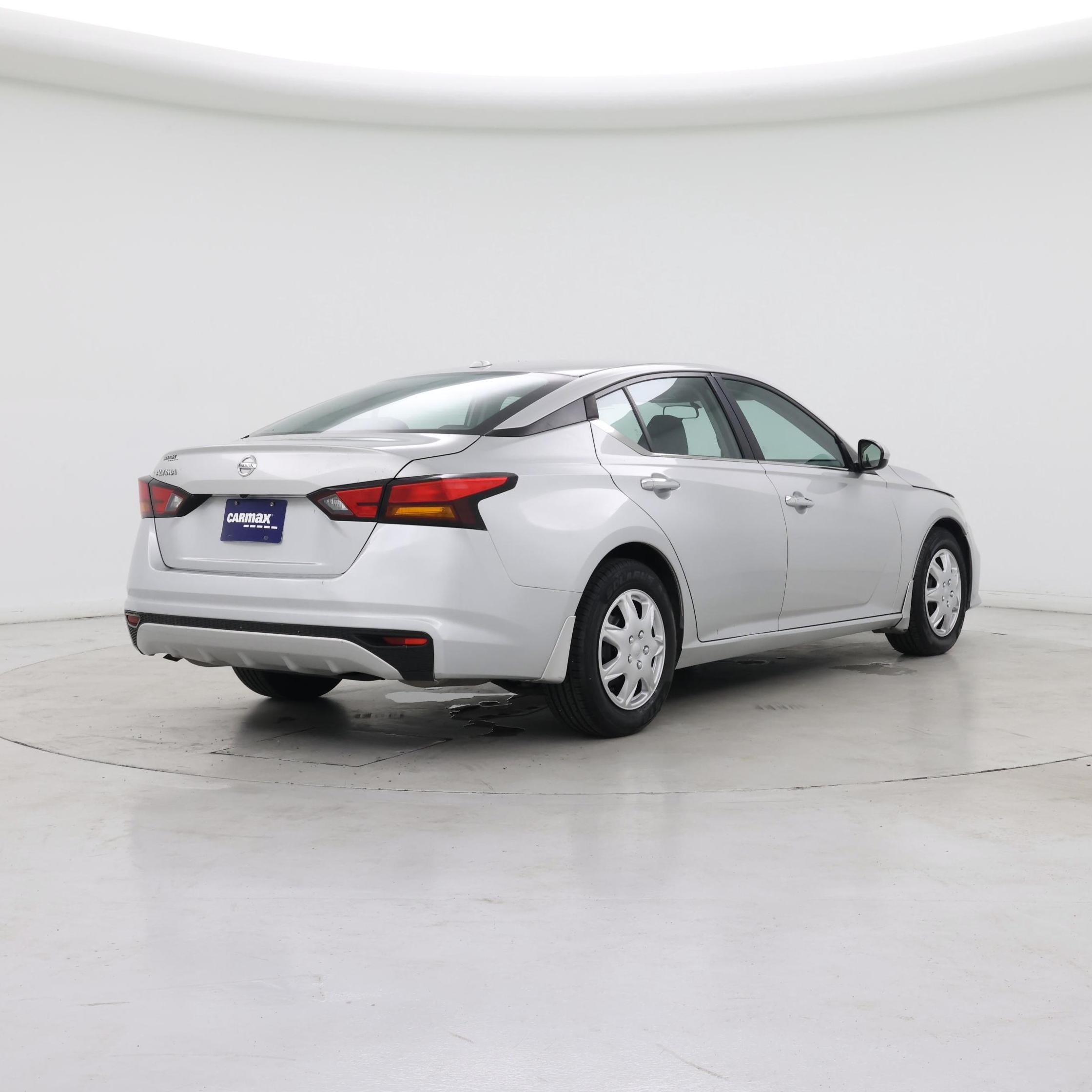 Thumbnail: 2020 Nissan Altima - 8