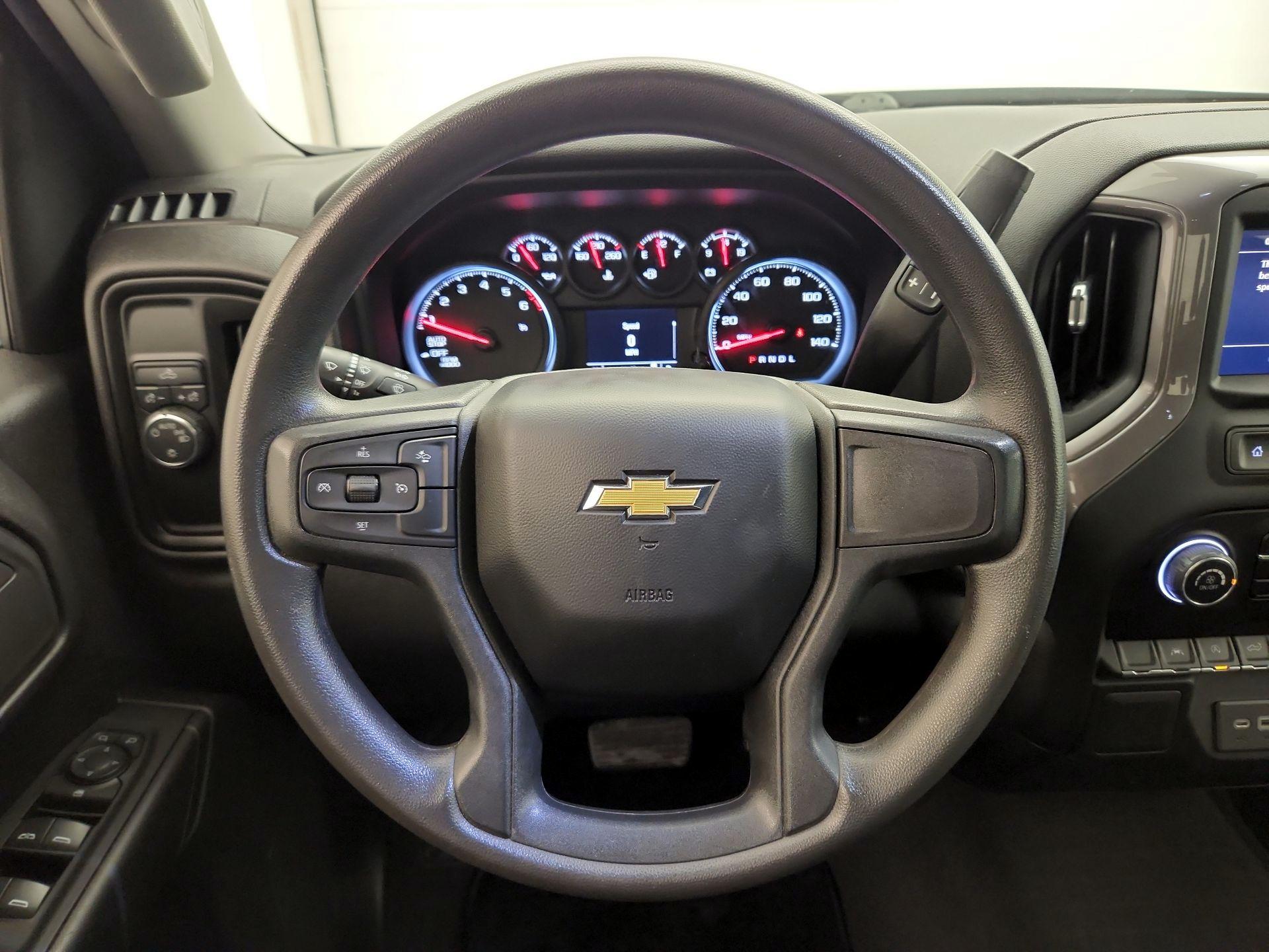 Thumbnail: 2022 Chevrolet Silverado 1500 - 10