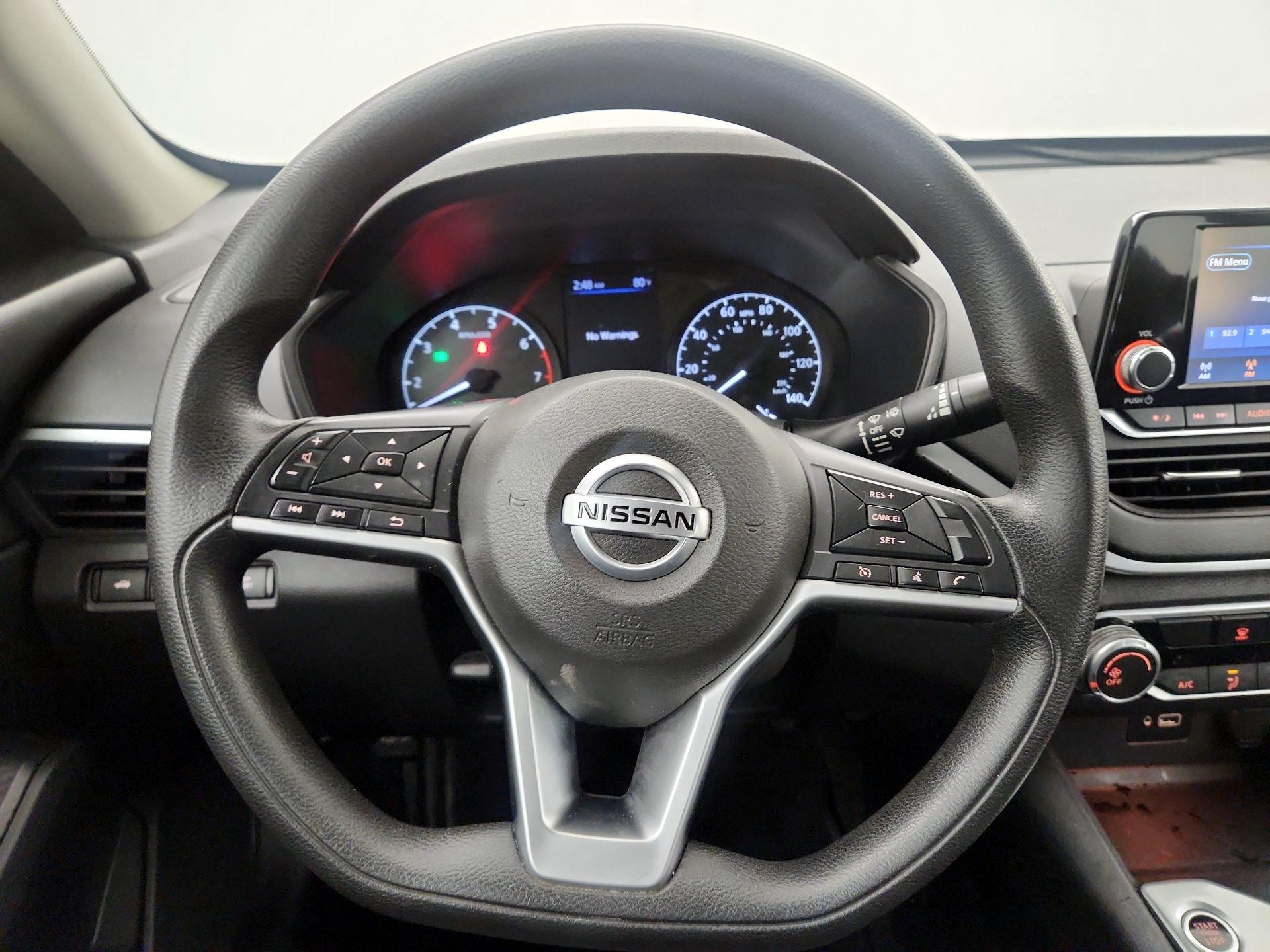 Thumbnail: 2021 Nissan Altima - 10
