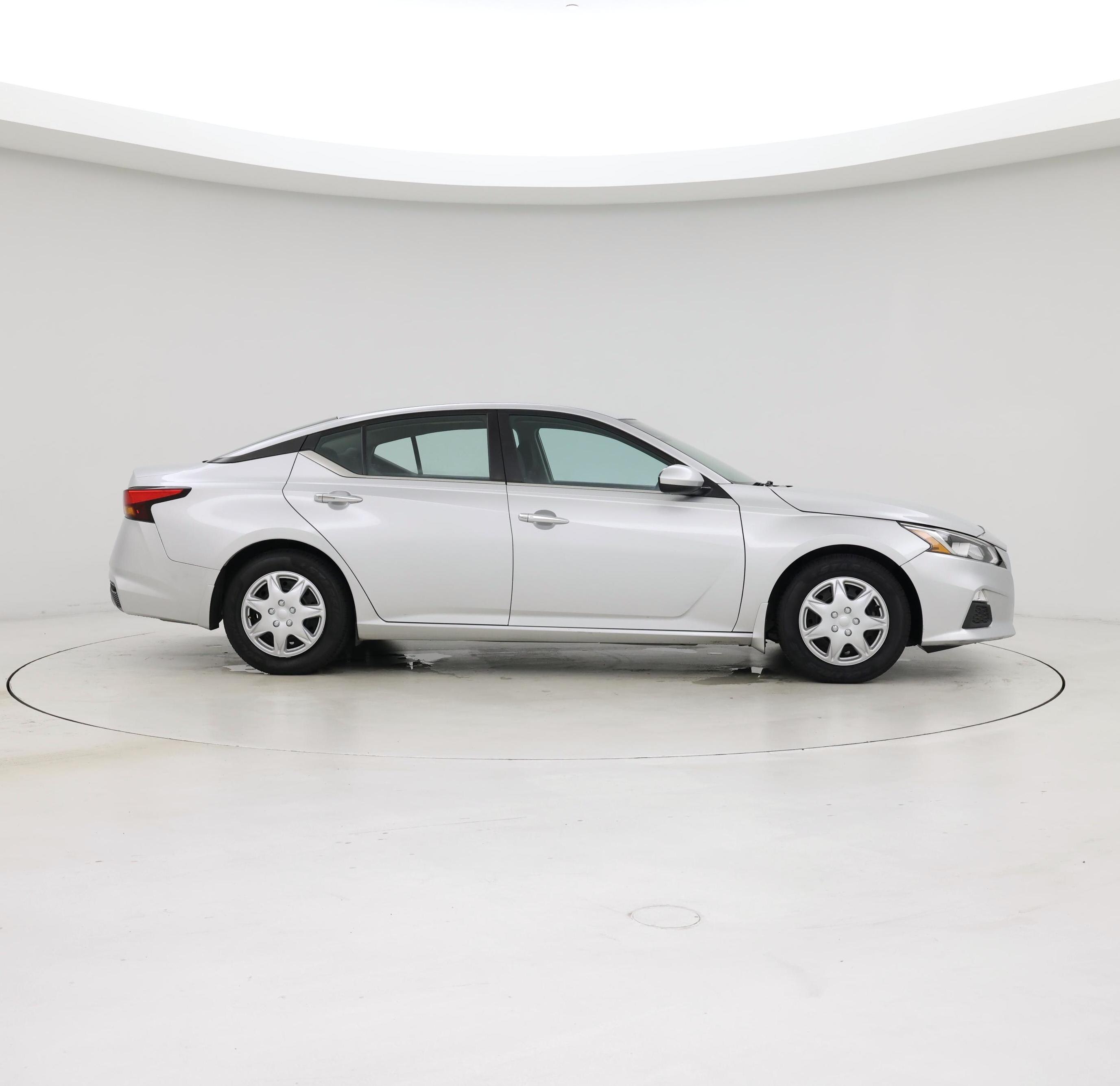 Thumbnail: 2021 Nissan Altima - 7