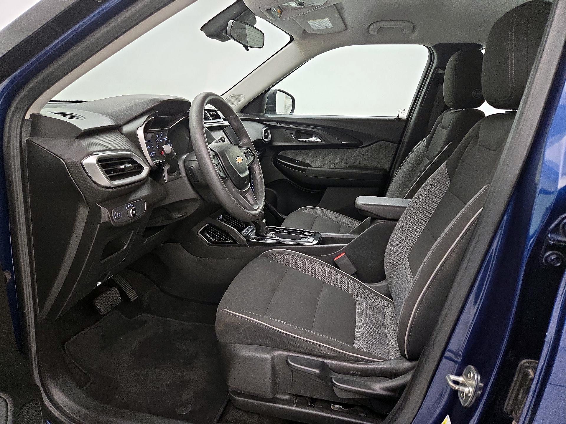Thumbnail: 2022 Chevrolet TrailBlazer - 11